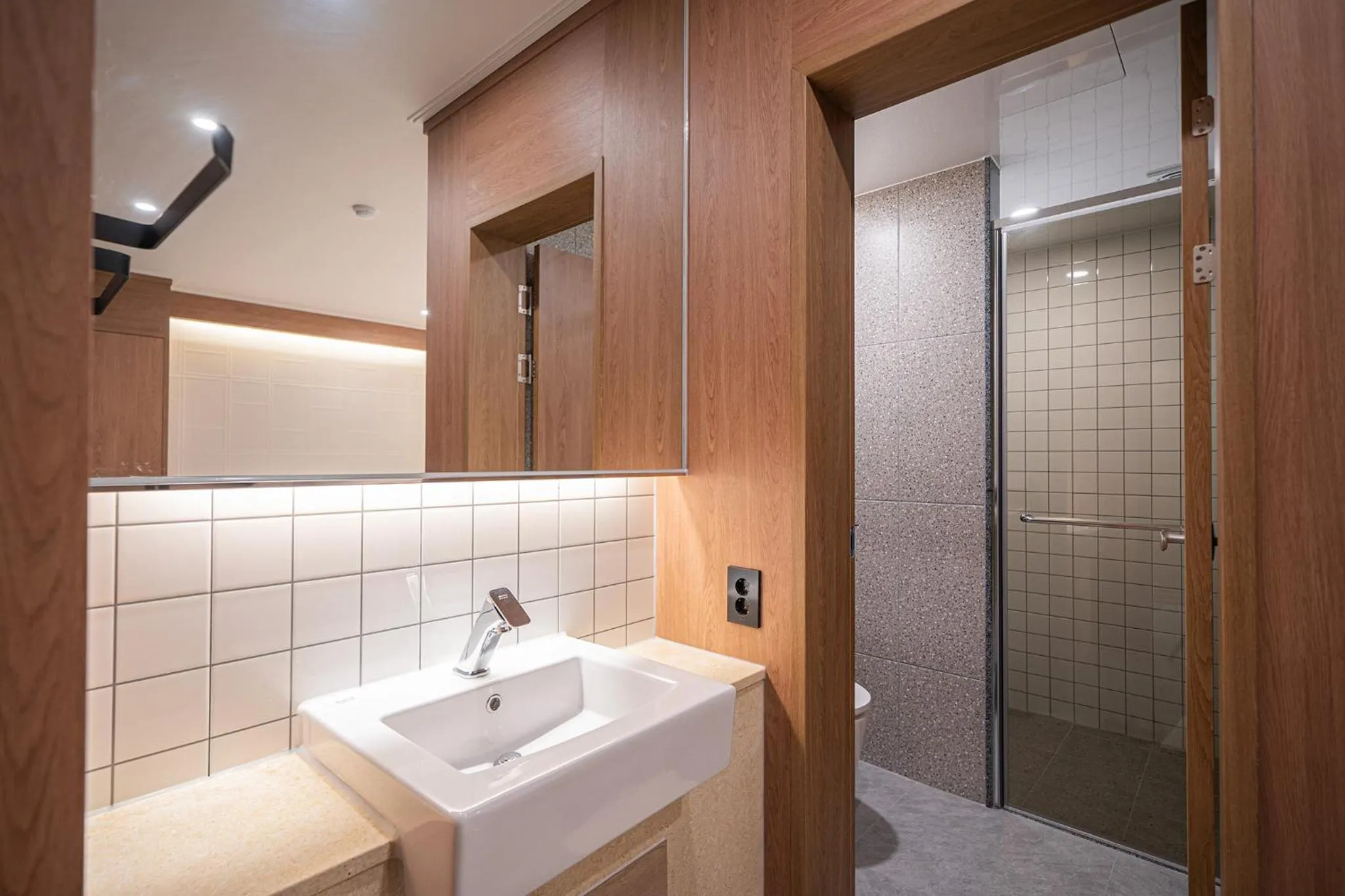 Brown Dot Hotel Sangju