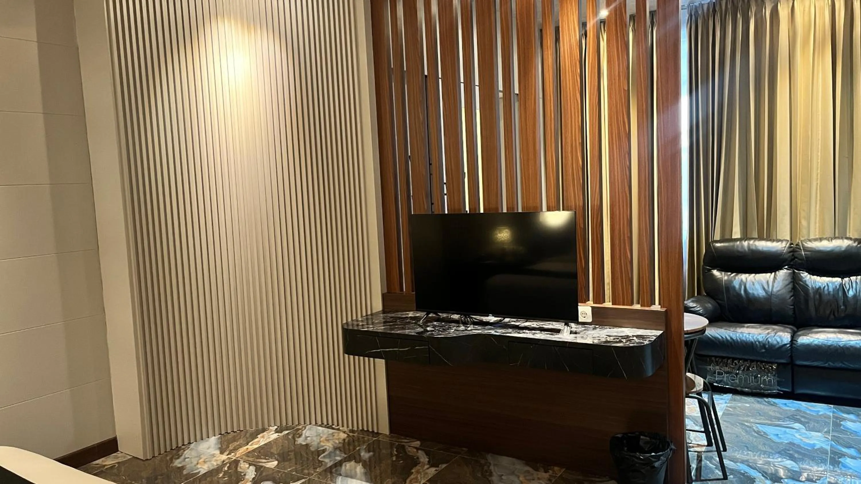 Avery De Grand City Hotel Bandung