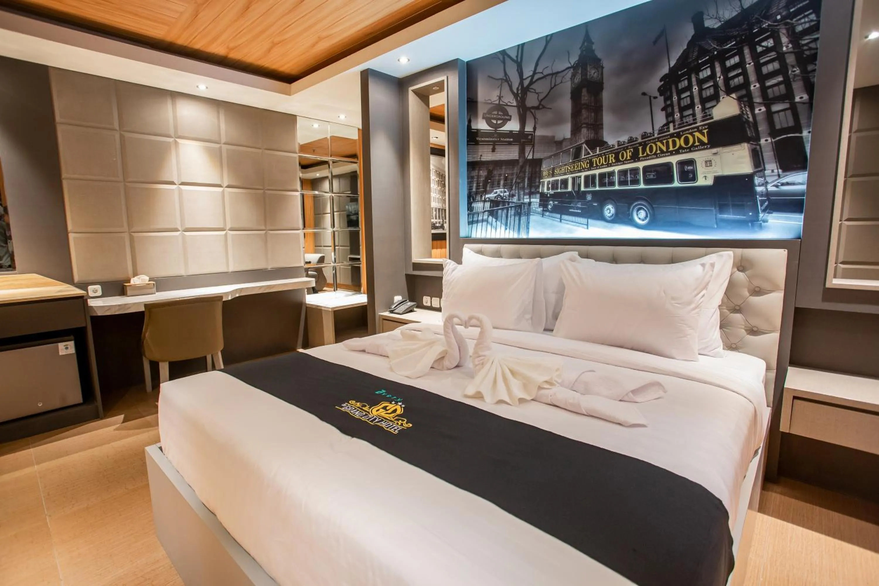 Bed in Avery De Grand City Hotel Bandung