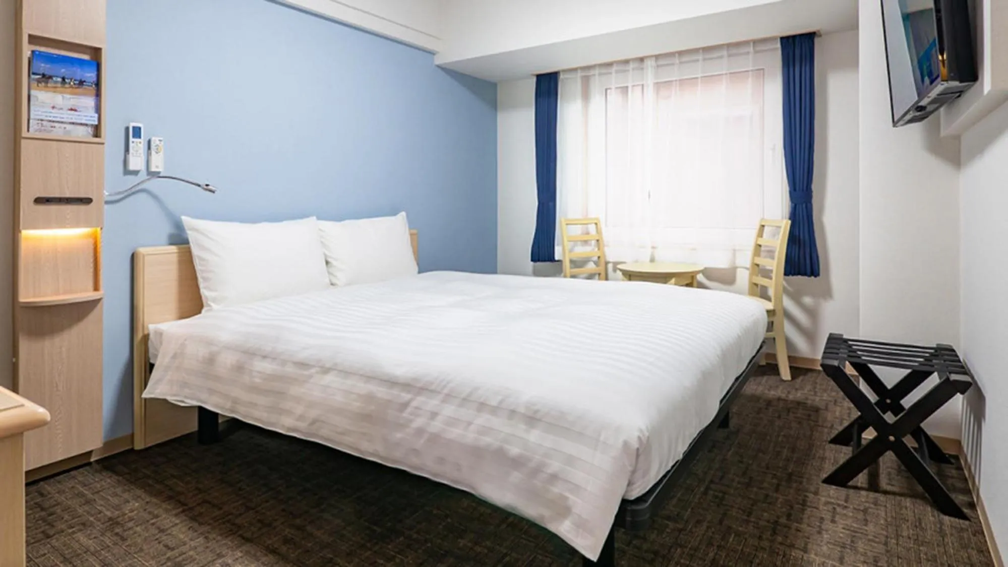 Bedroom, Bed in Toyoko Inn Tottori-eki Kita-guchi