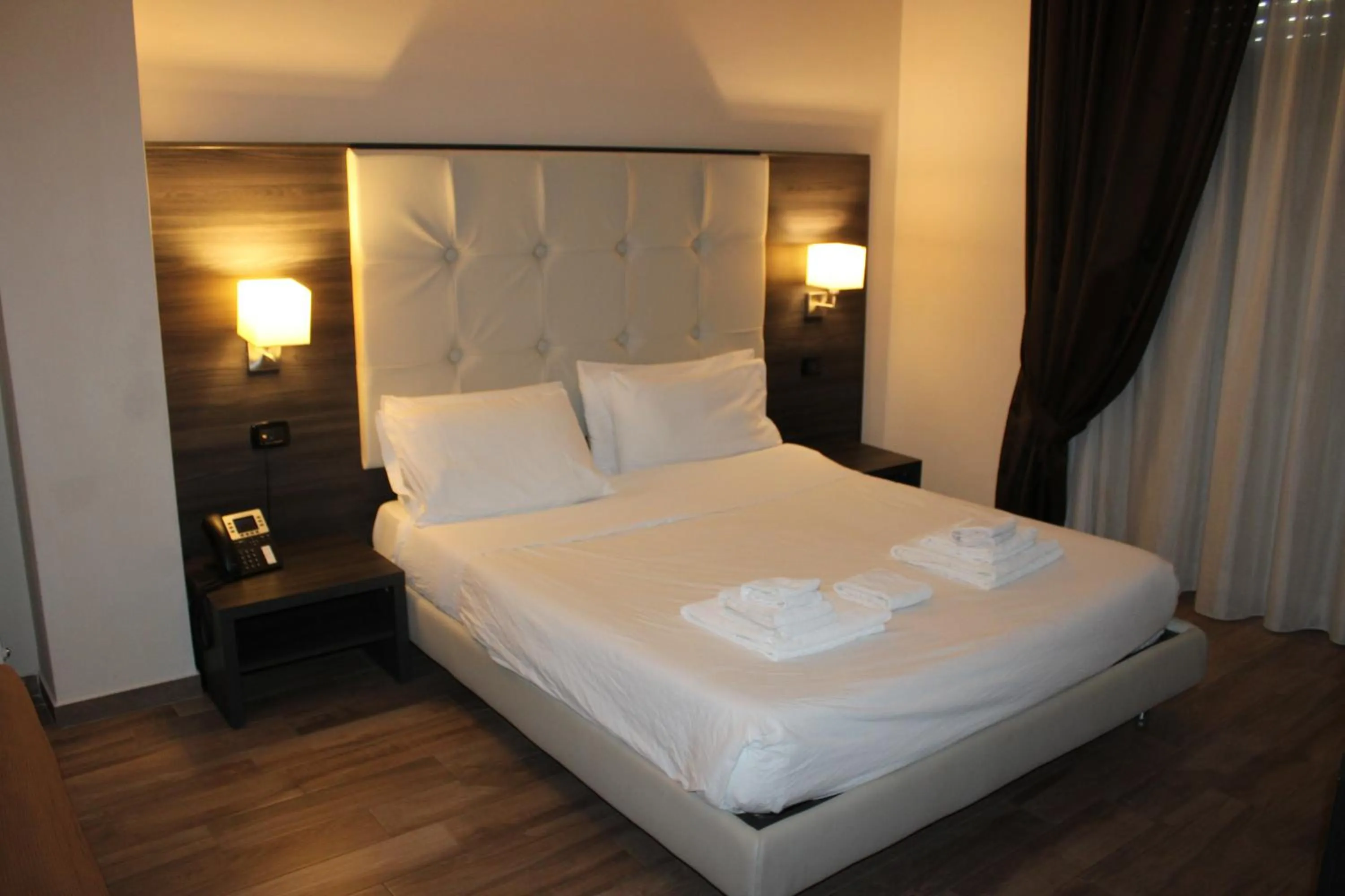 Bed in Brain Rooms - Centro Città, Pulizia Giornaliera, Colazione Inclusa