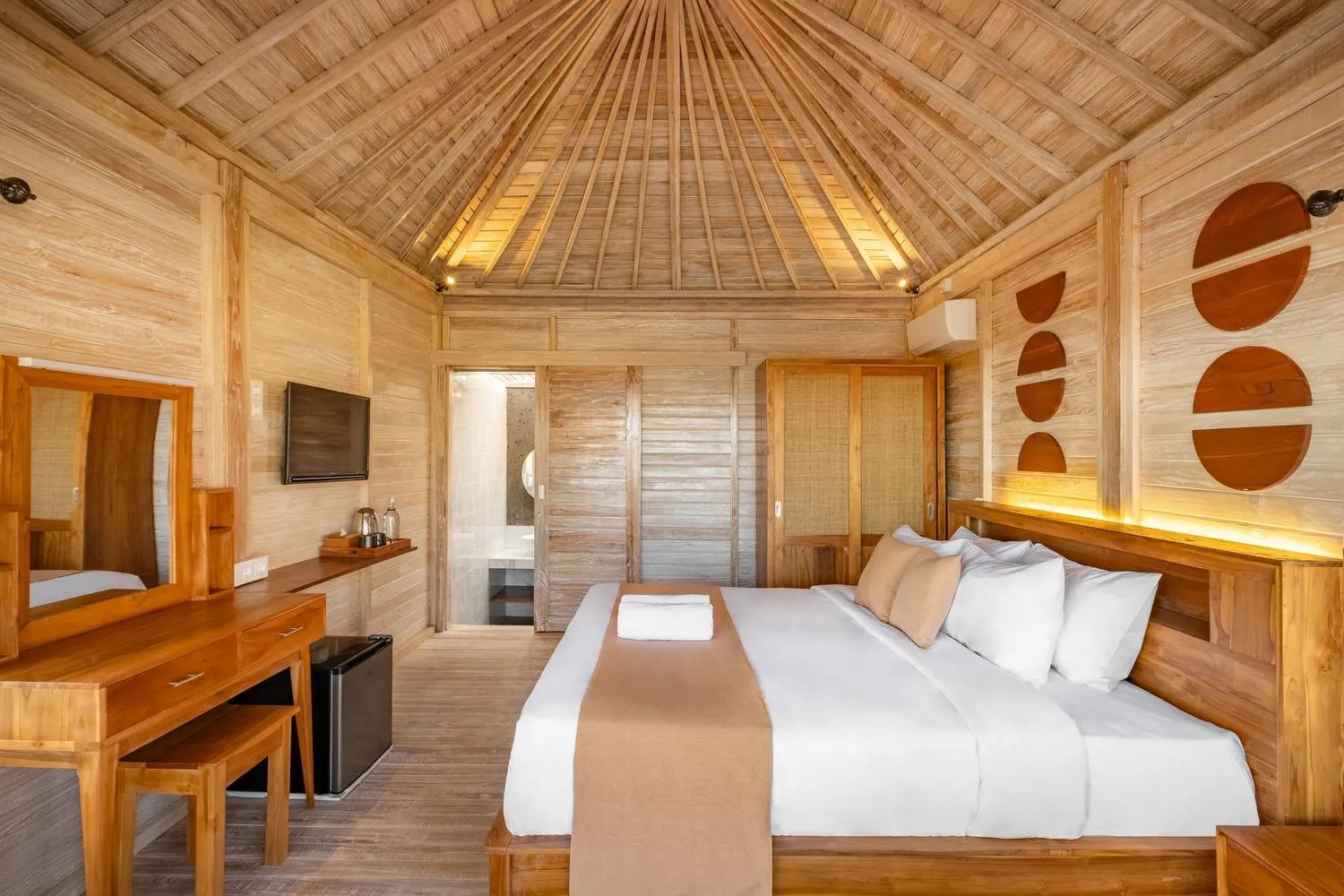 Photo of the whole room, Bed in Cove D Ancak Villa and Bungalow