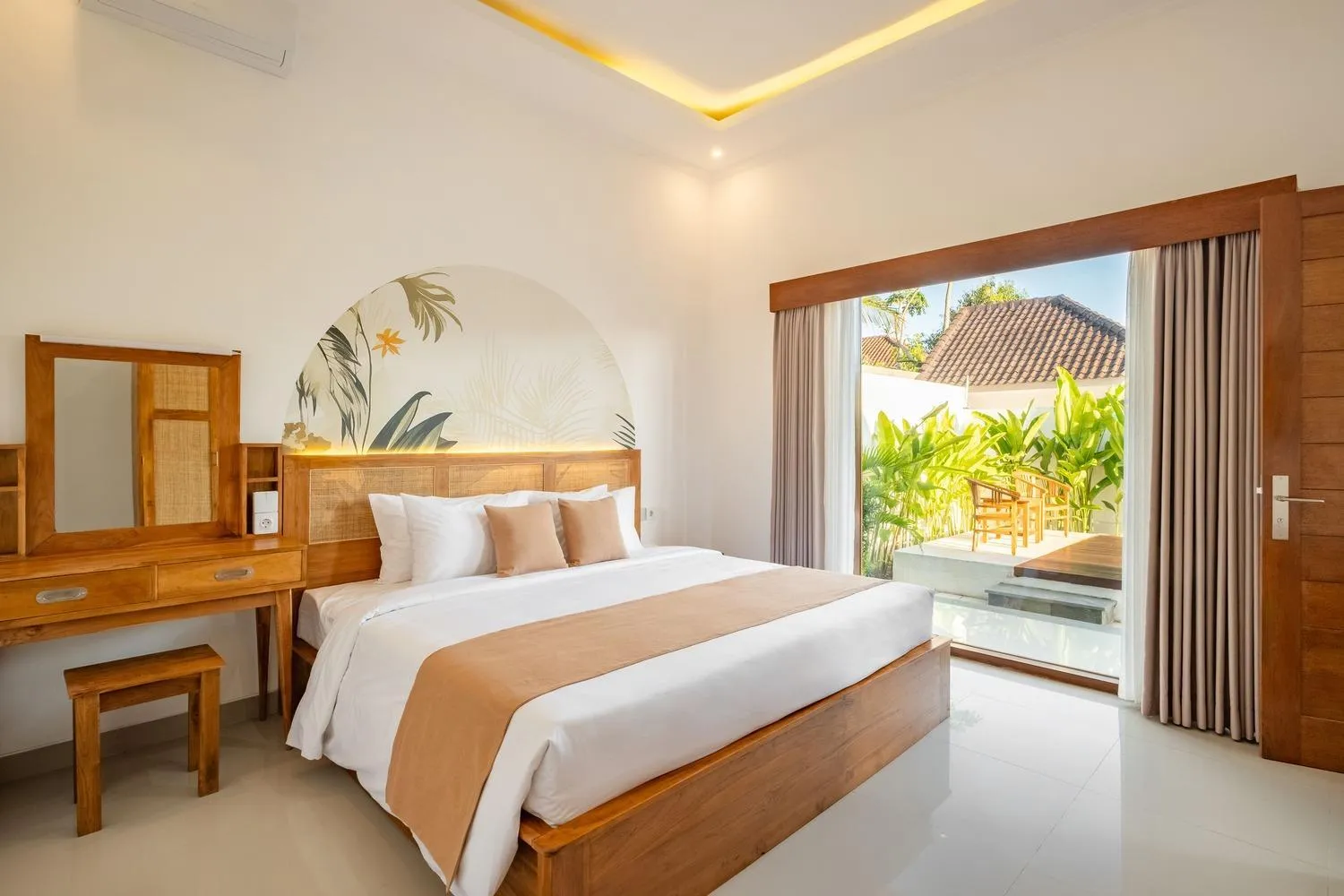 Photo of the whole room, Bed in Cove D Ancak Villa and Bungalow