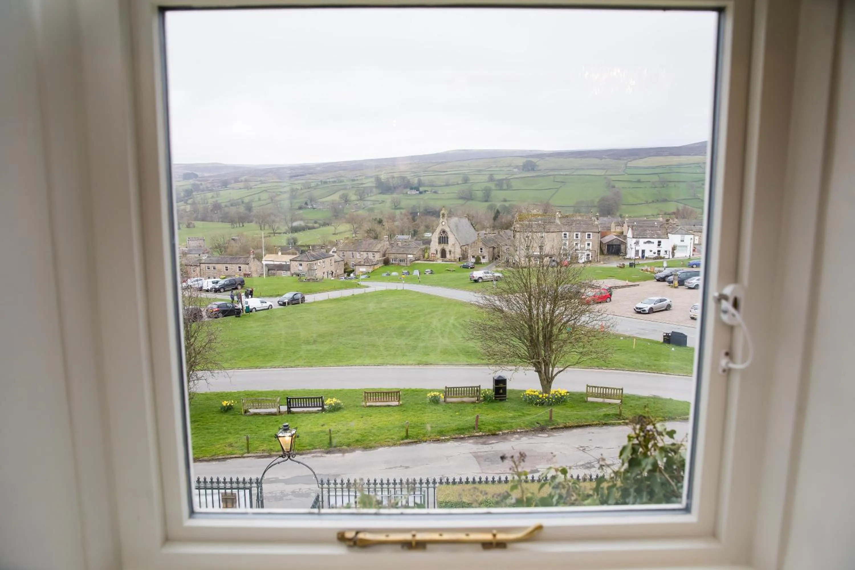 Neighbourhood in The Burgoyne - Stunning Hotel with Amazing Views and Impeccable Service