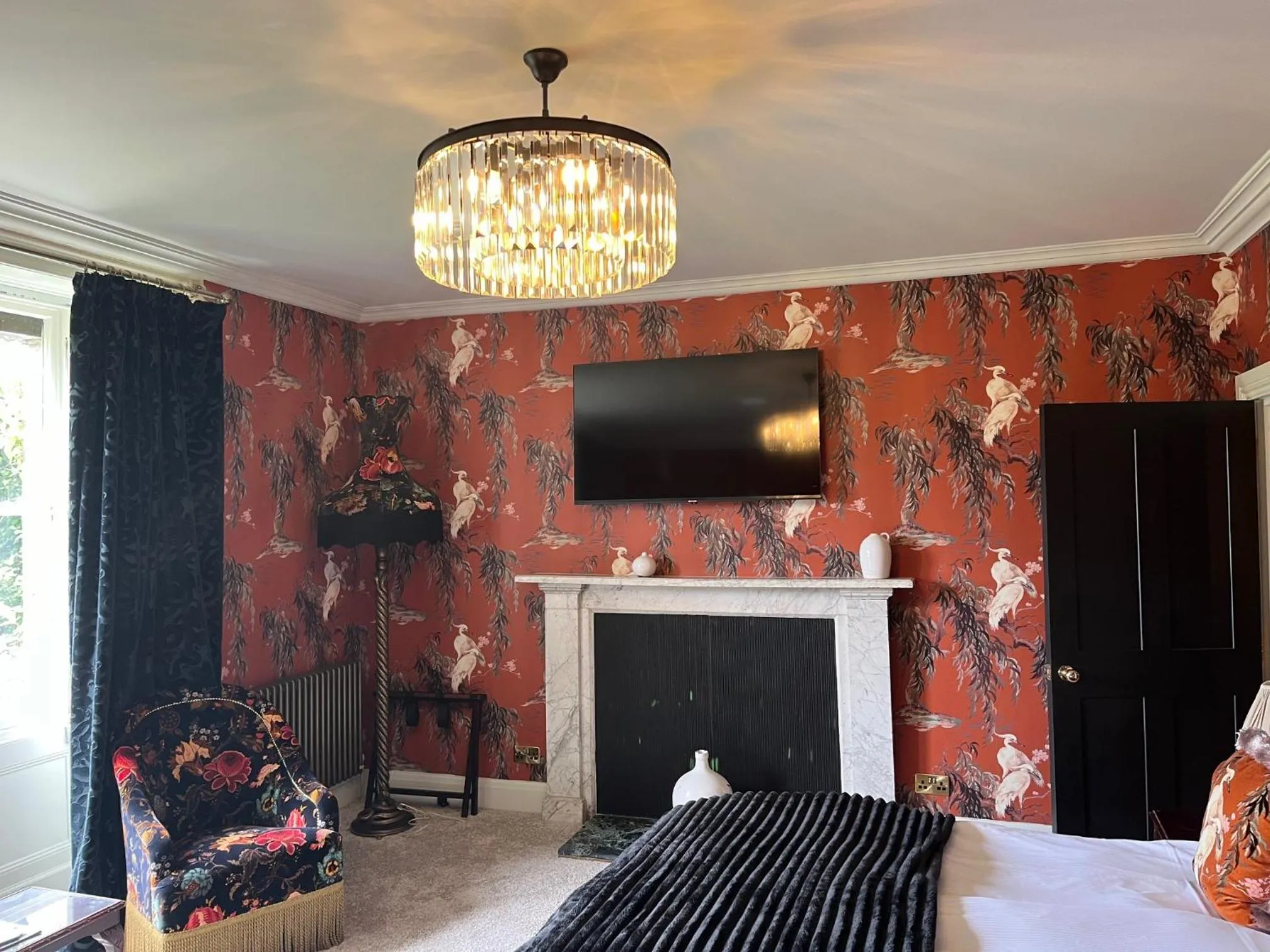 Bed in The Burgoyne - Stunning Hotel with Amazing Views and Impeccable Service