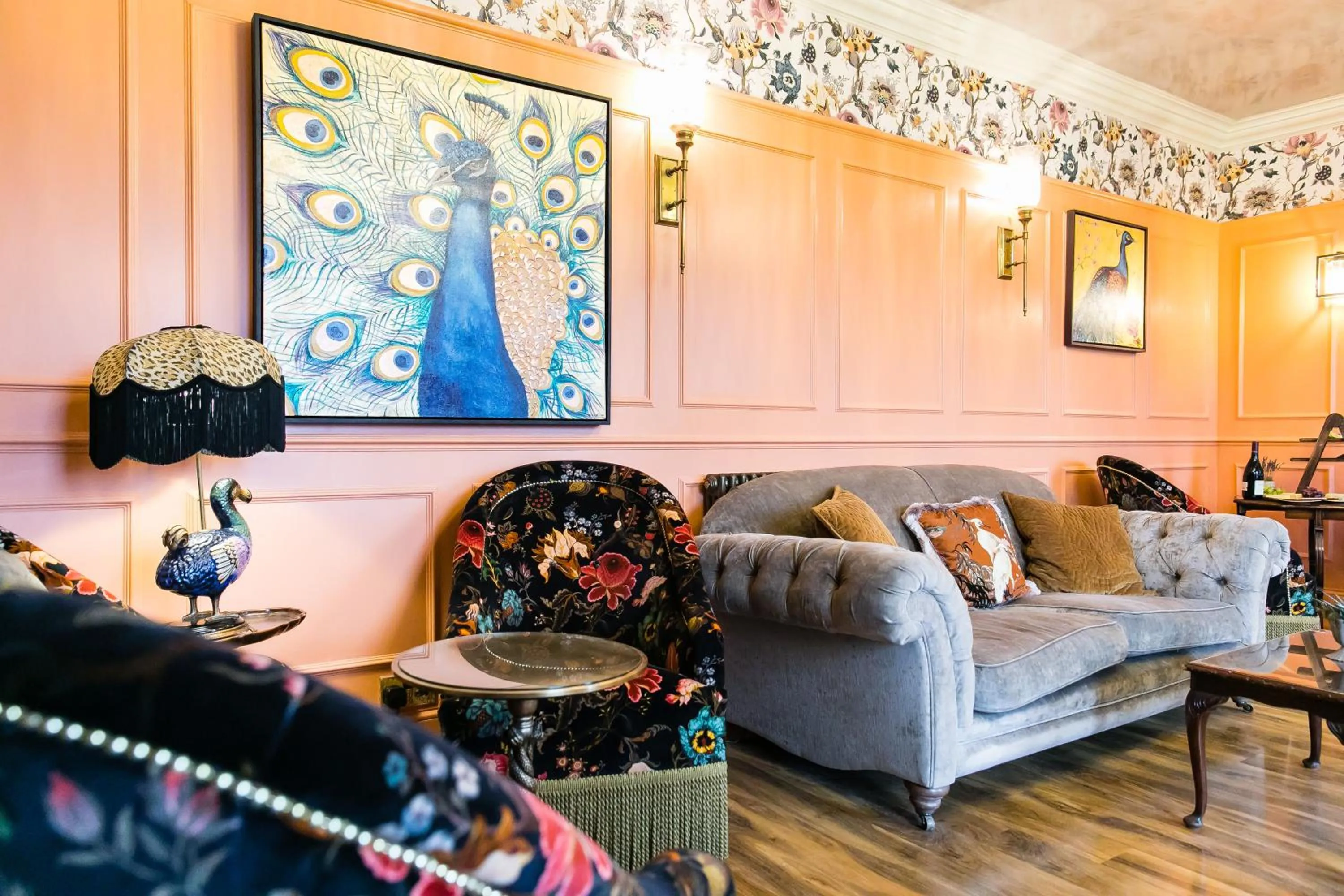 Lounge or bar in The Burgoyne - Stunning Hotel with Amazing Views and Impeccable Service