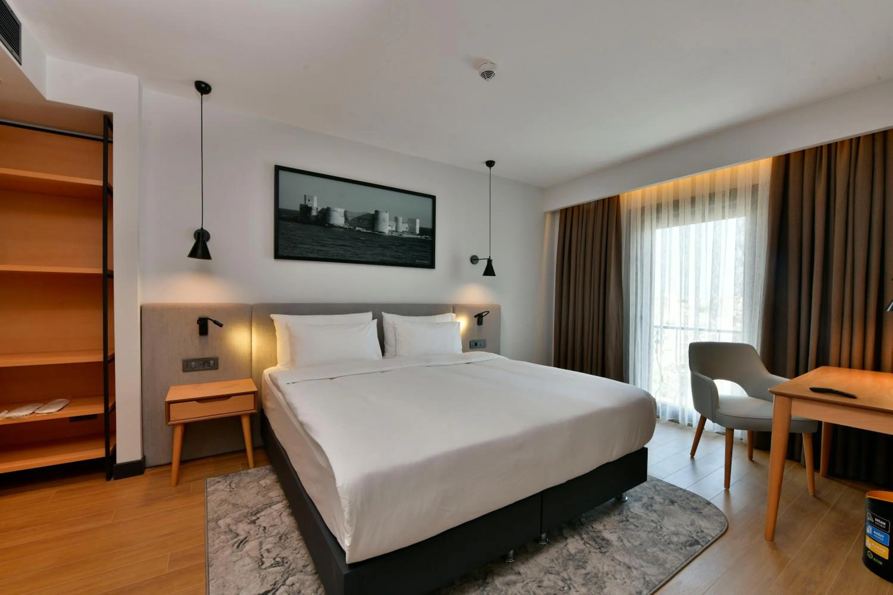 Bed in Radisson Hotel Mersin