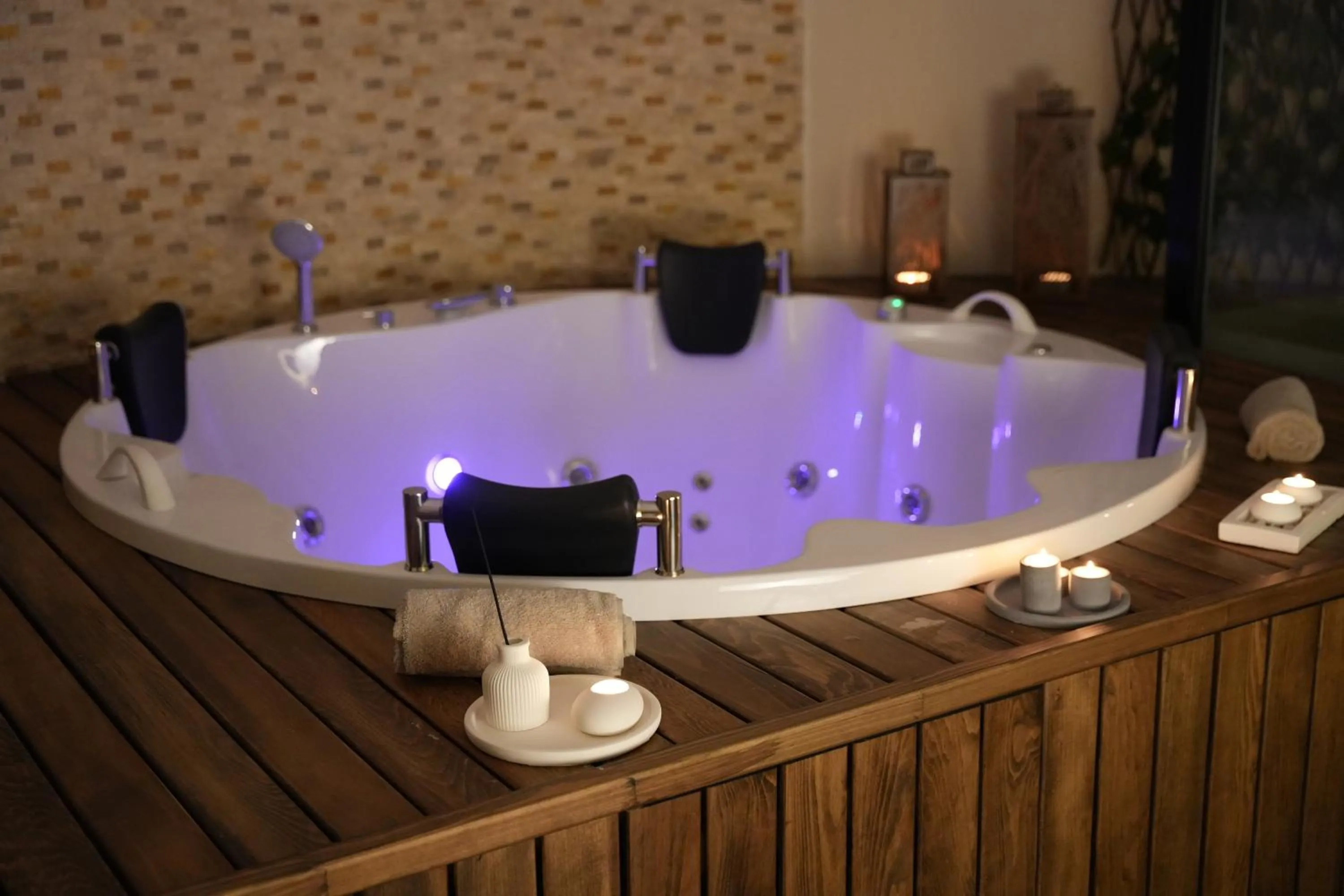 Hot Tub in Radisson Hotel Mersin