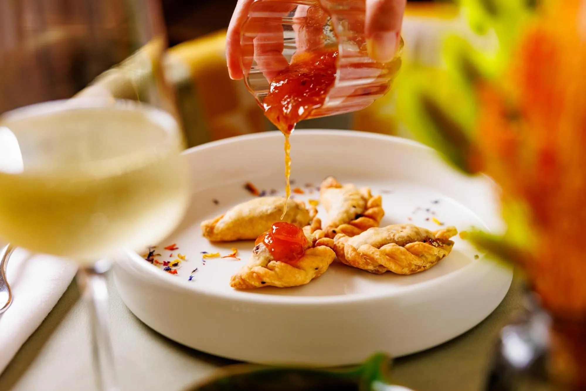 Restaurant/places to eat in Nerva Boutique Hotel