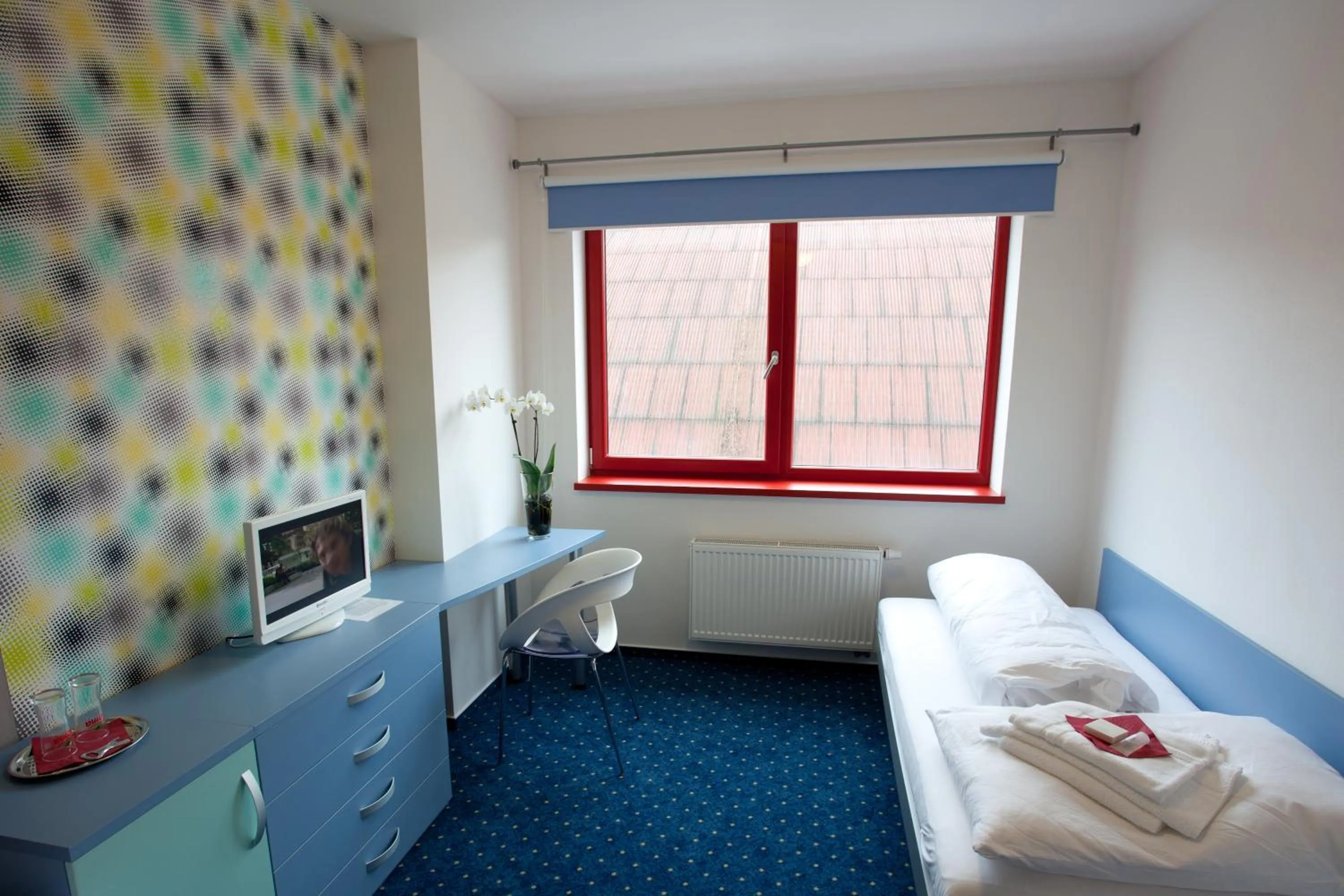 Day, Bed in Hotel Galaxie