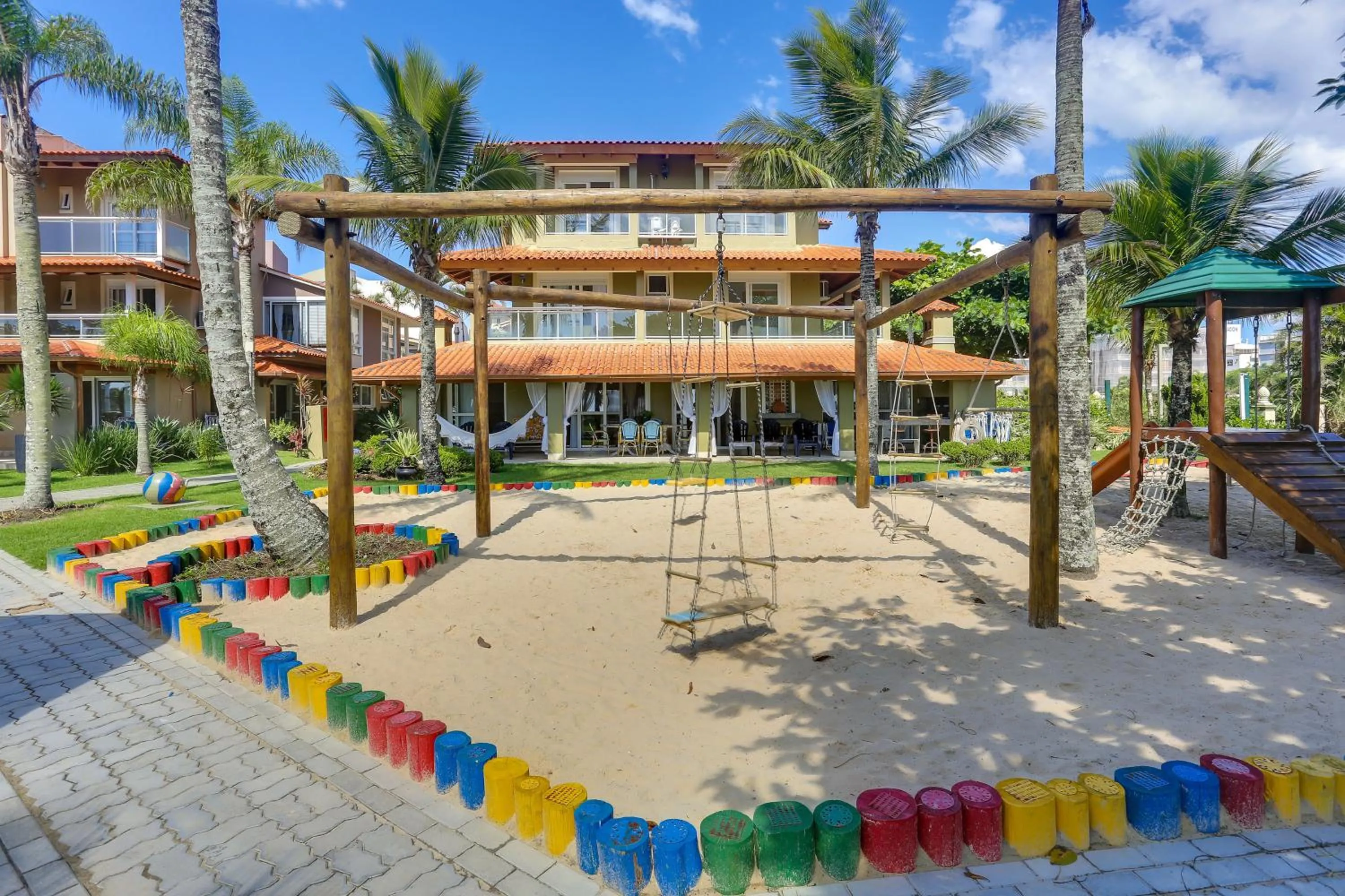 Children play ground in Villas Jurerê Residences