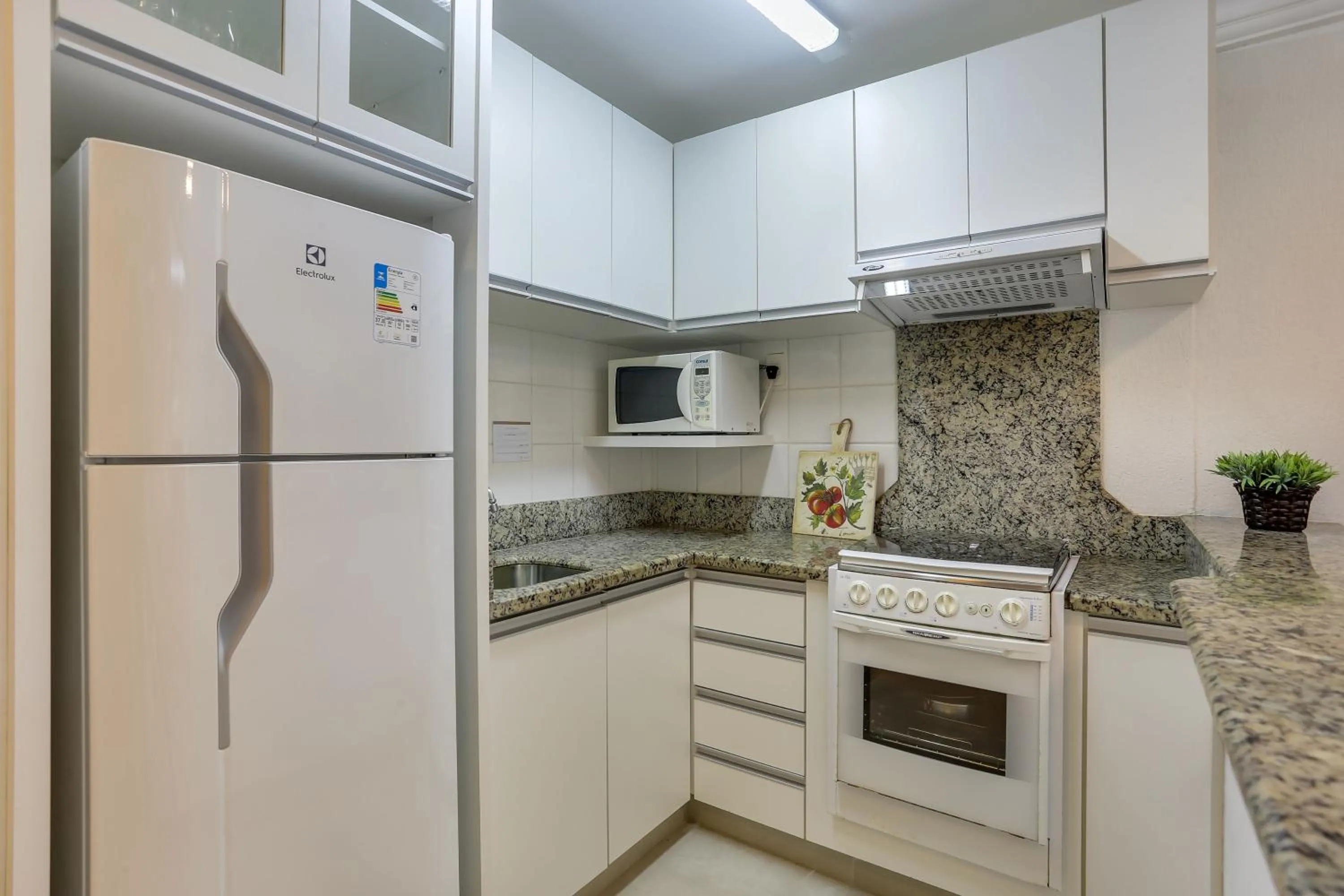 kitchen in Villas Jurerê Residences