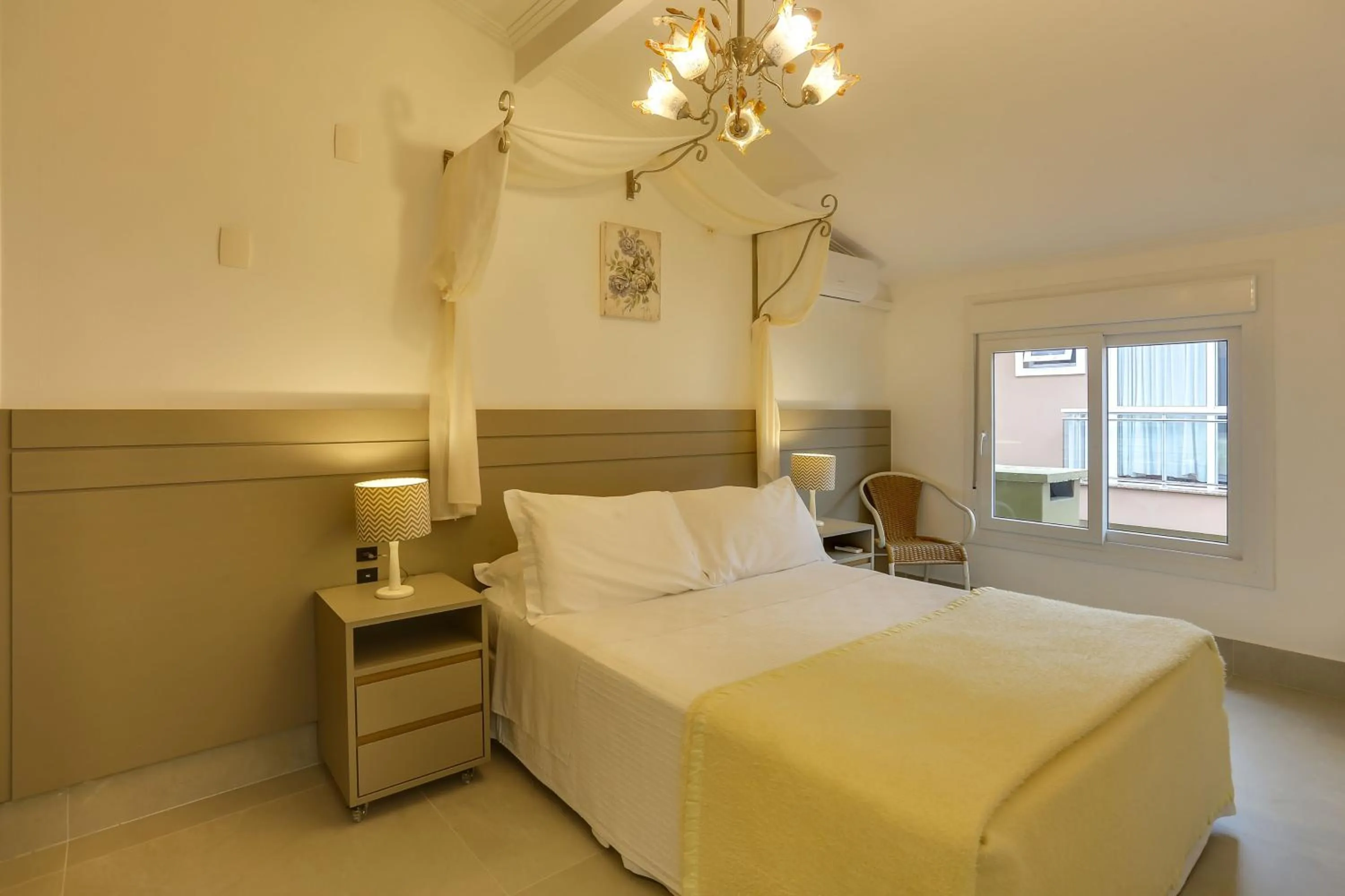 Bedroom, Bed in Villas Jurerê Residences