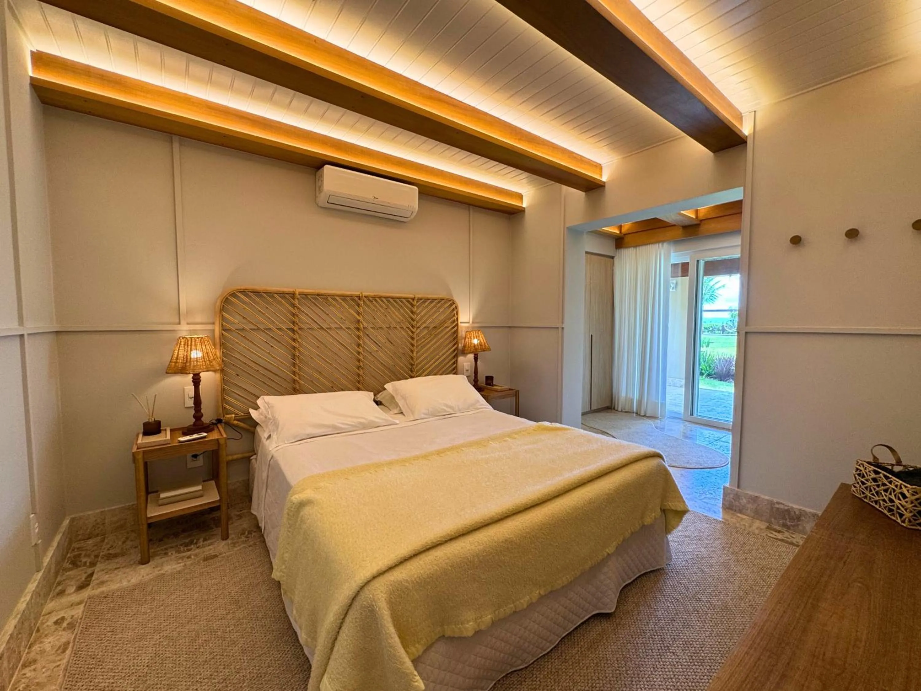 Bedroom, Bed in Villas Jurerê Residences