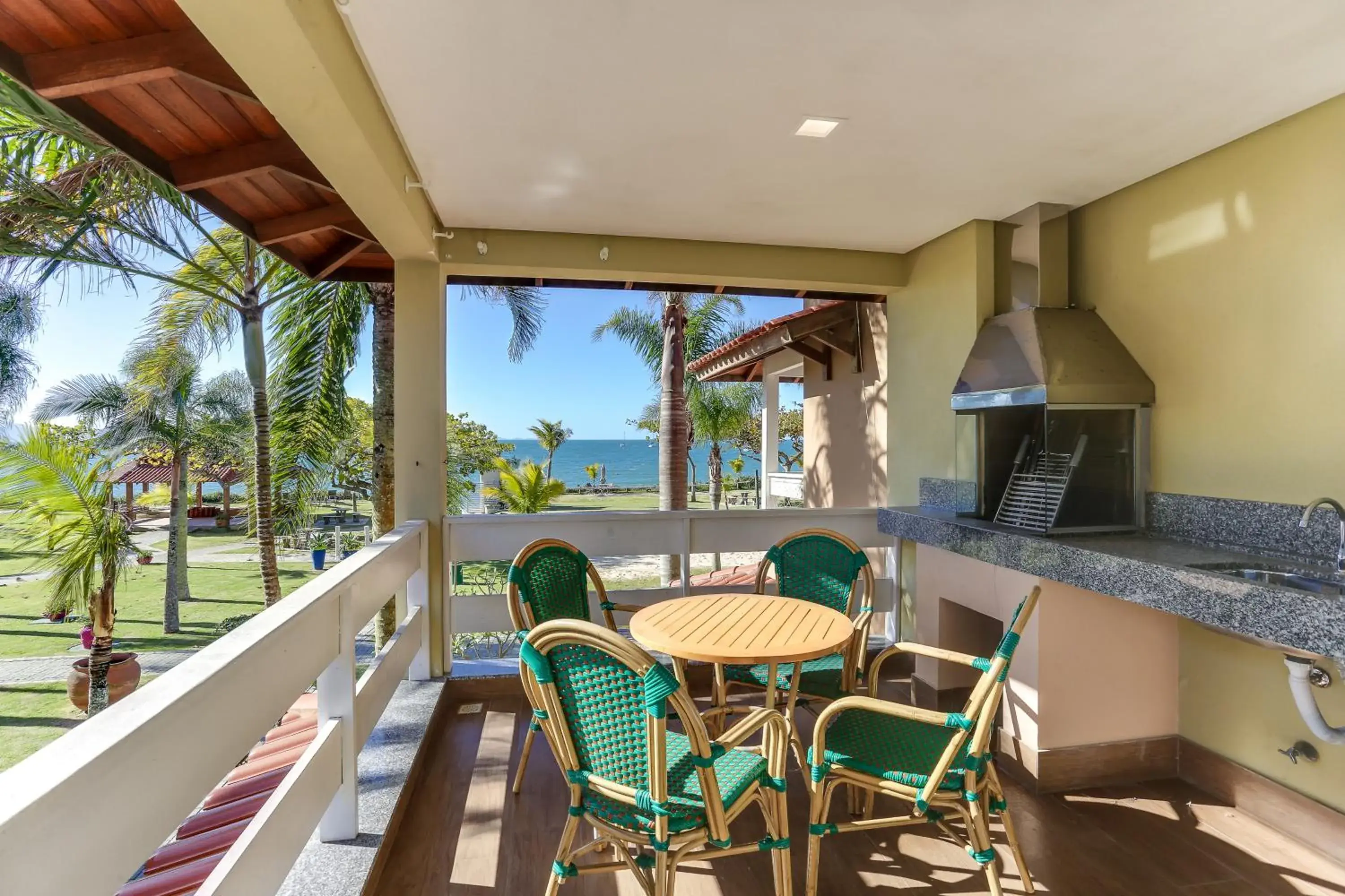 Four-Bedroom House 665 in Villas Jurerê Residences Four-Bedroom House 665 in Villas Jurerê Residences