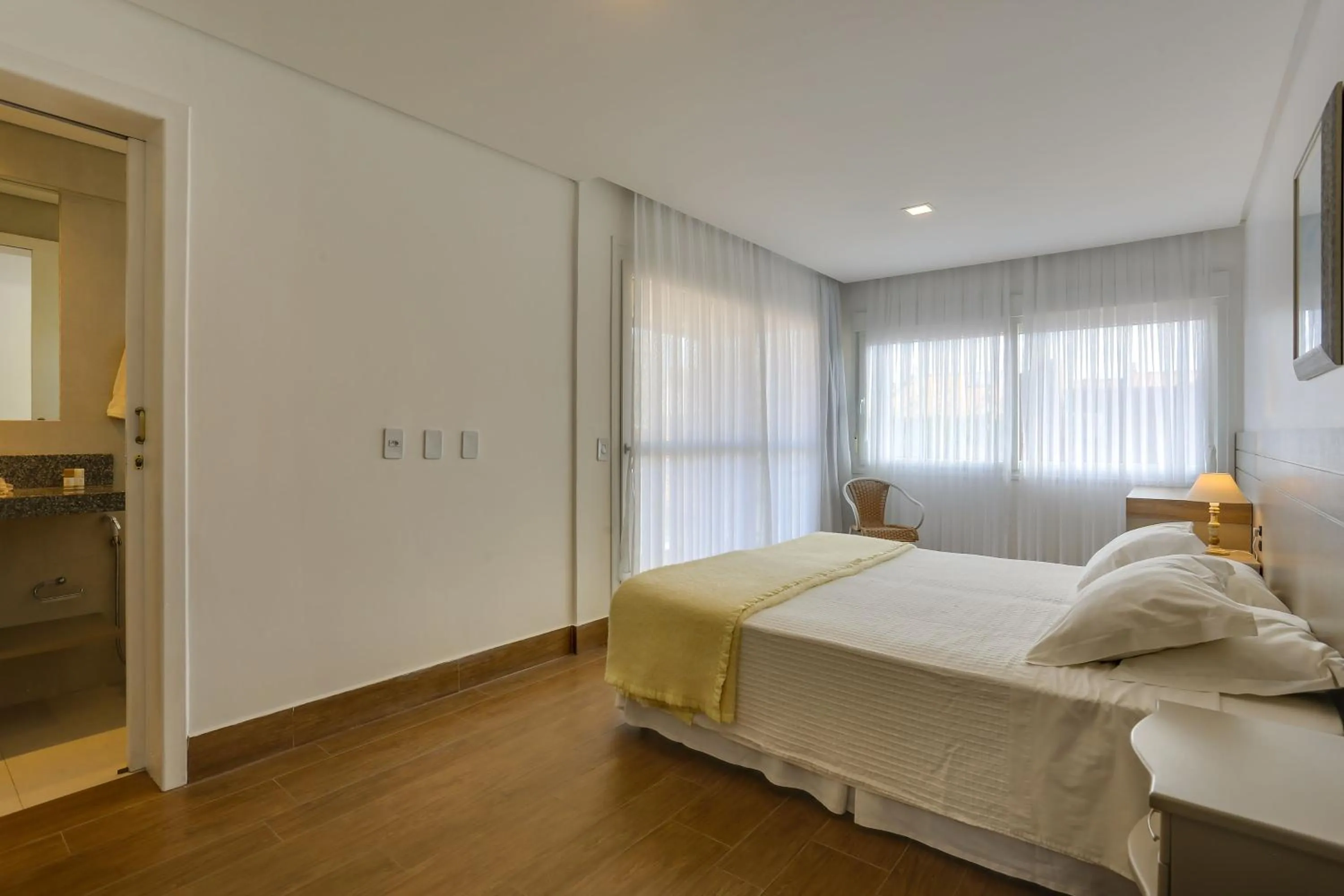 Bedroom, Bed in Villas Jurerê Residences