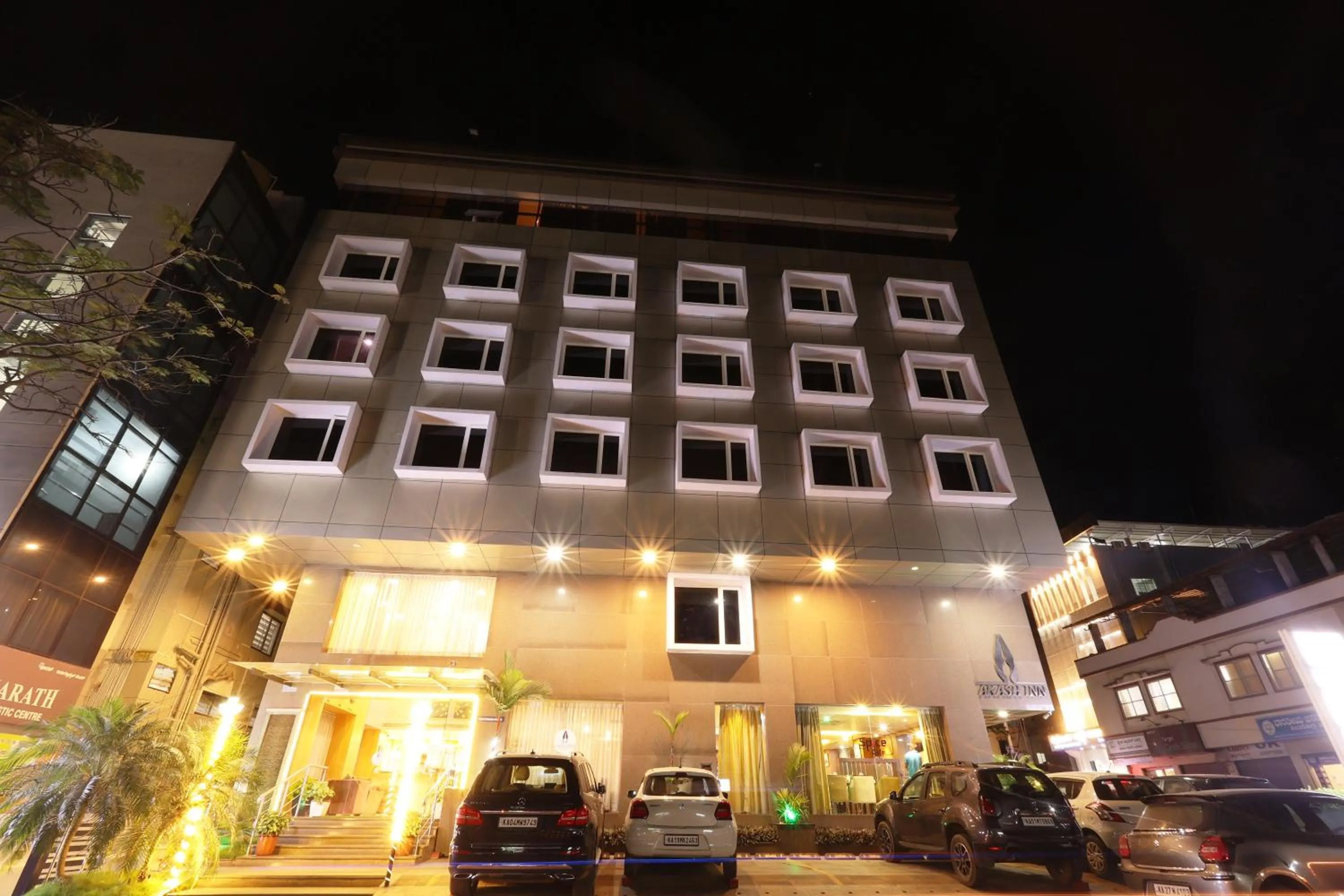 Facade/entrance in Akash Inn