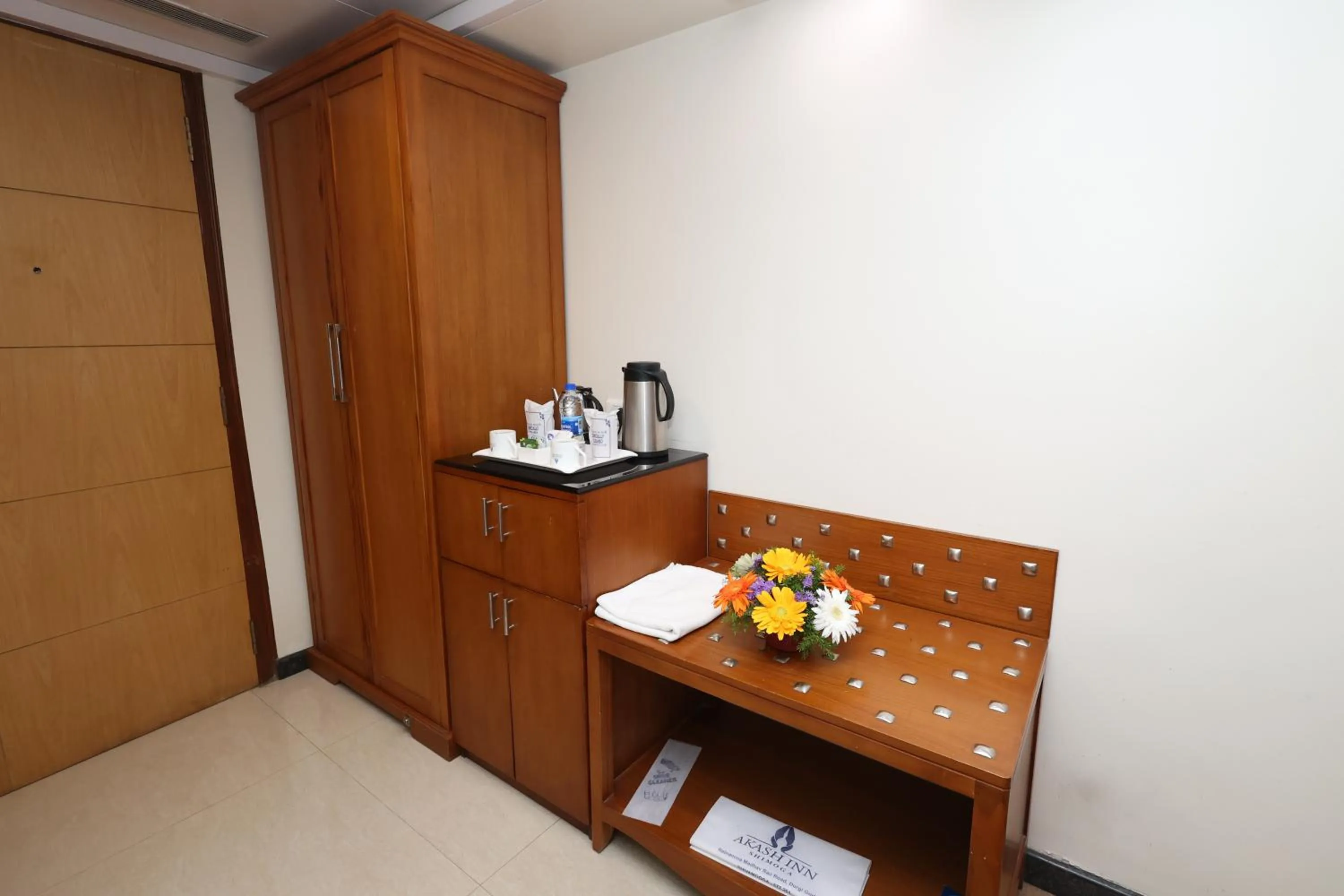 wardrobe in Akash Inn