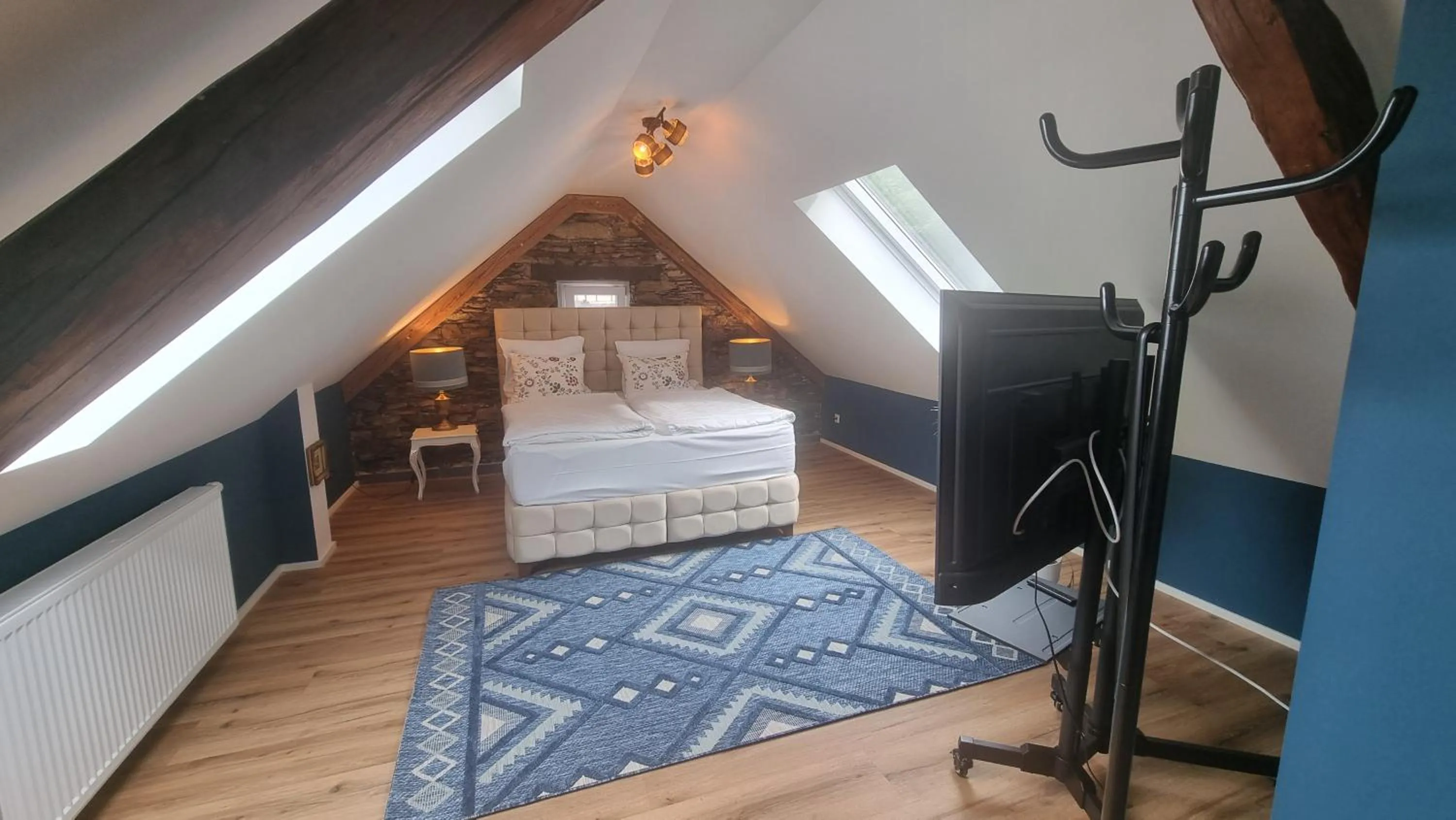 Bed in Hotel Osteria Del Vino Cochem