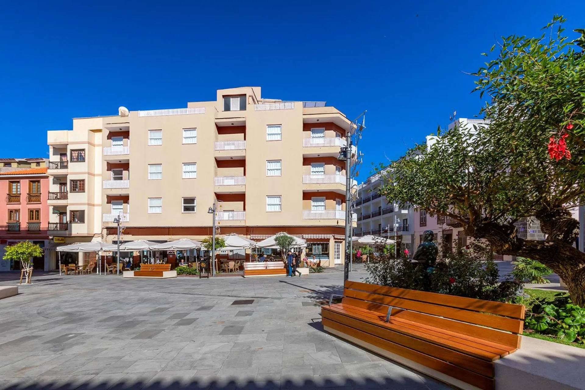 Property building in Hotel Boutique HC Maga