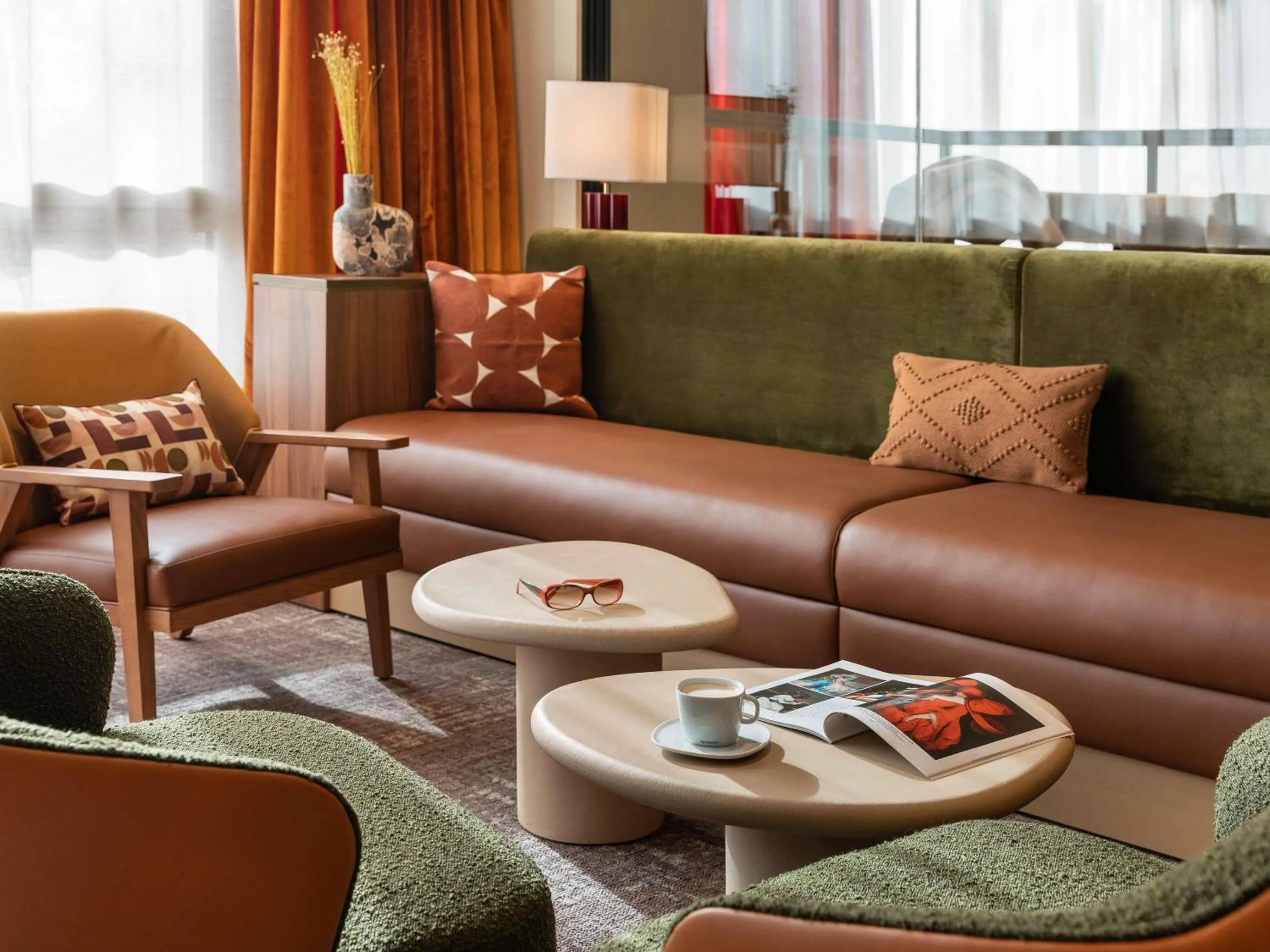 Lounge or bar in Novotel Paris La Défense Nanterre