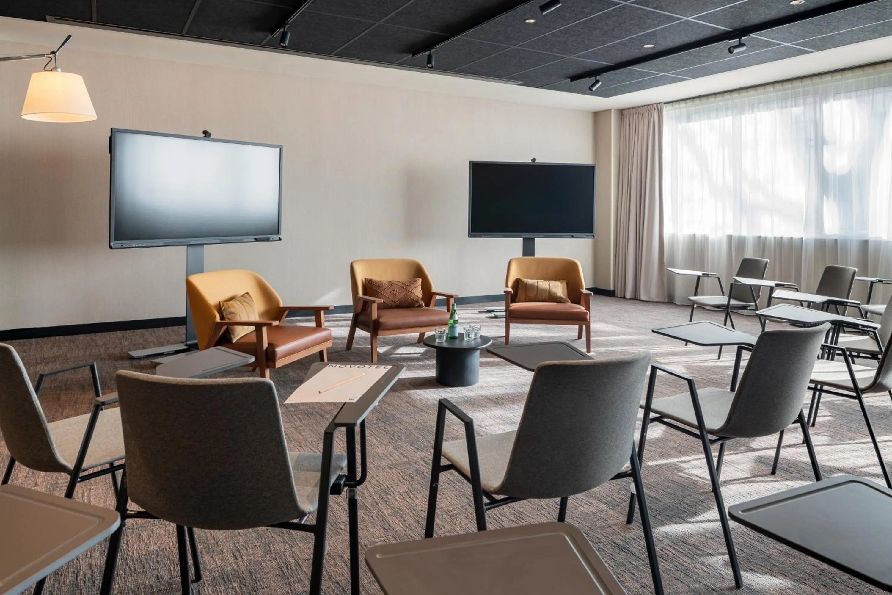 Meeting/conference room in Novotel Paris La Défense Nanterre