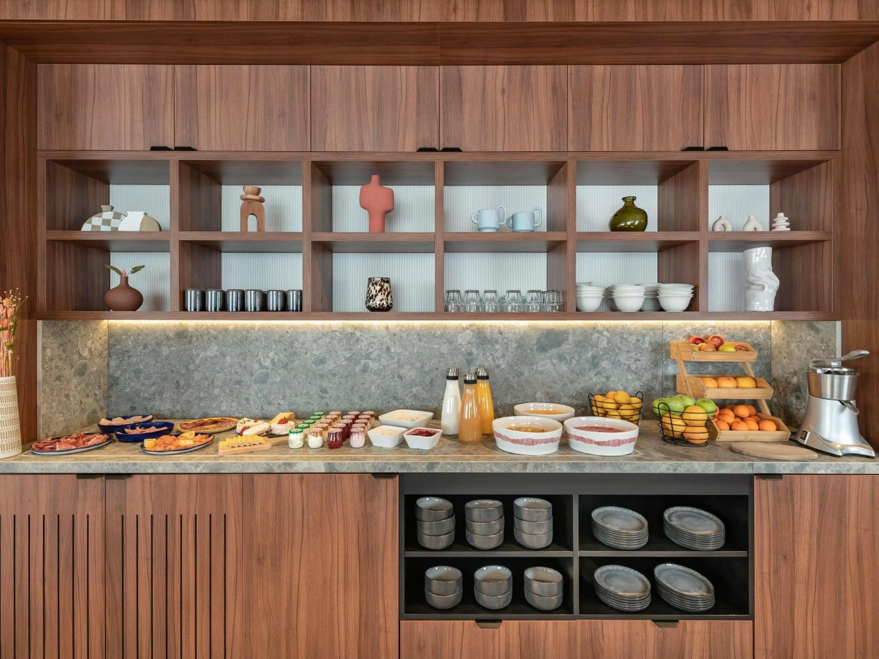 Breakfast in Novotel Paris La Défense Nanterre