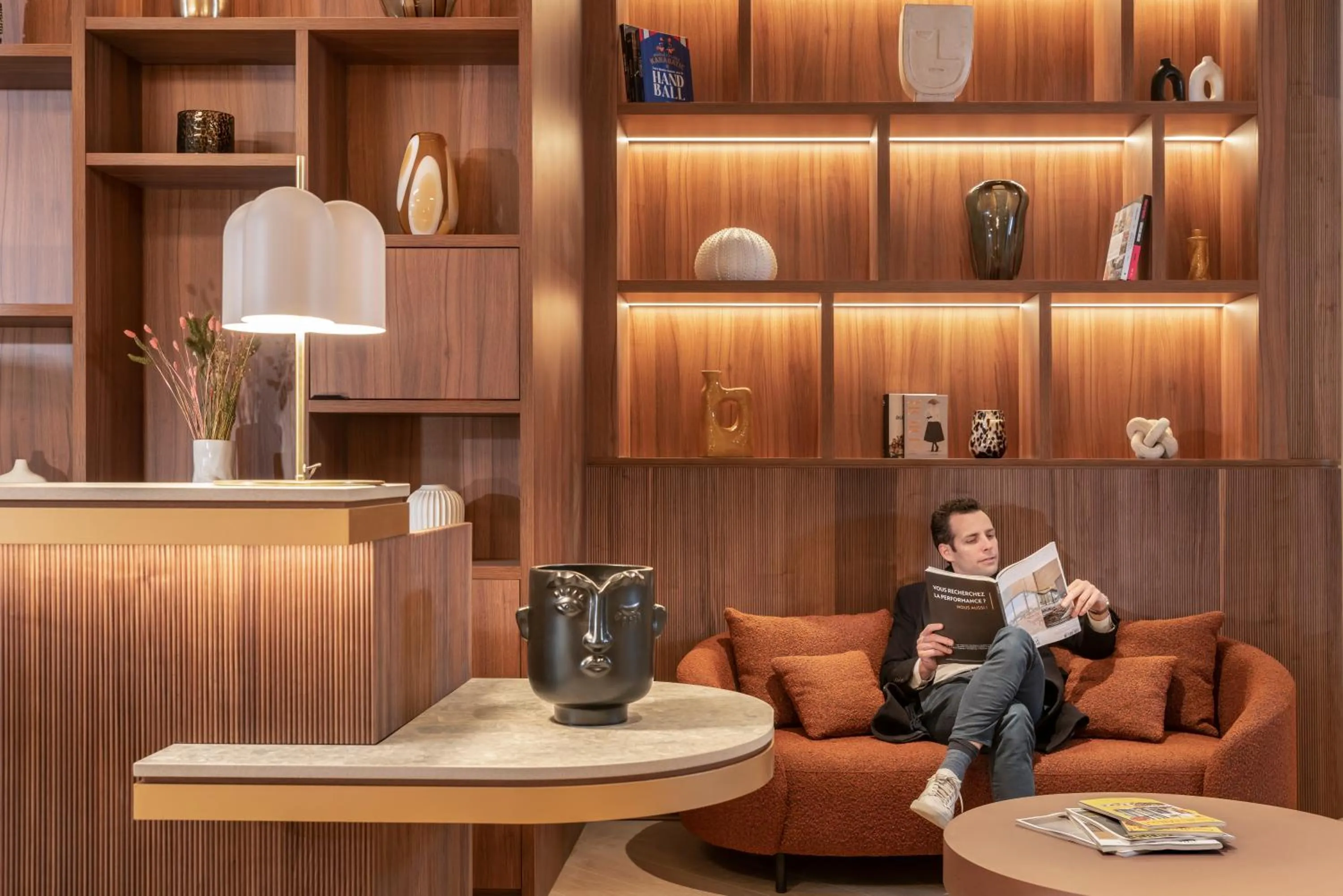 Lobby or reception in Novotel Paris La Défense Nanterre