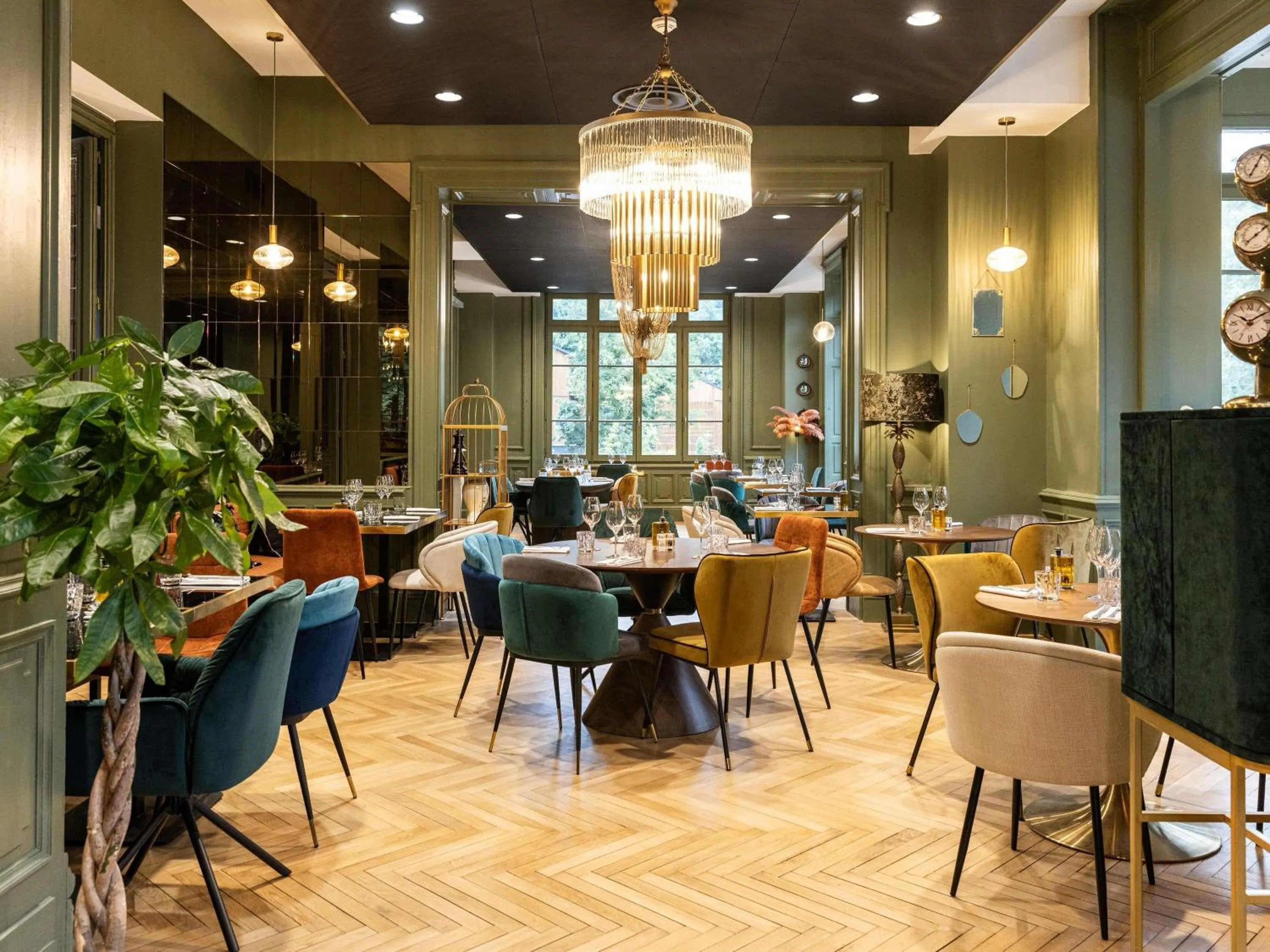 Restaurant/places to eat in Mercure Ax Les Thermes