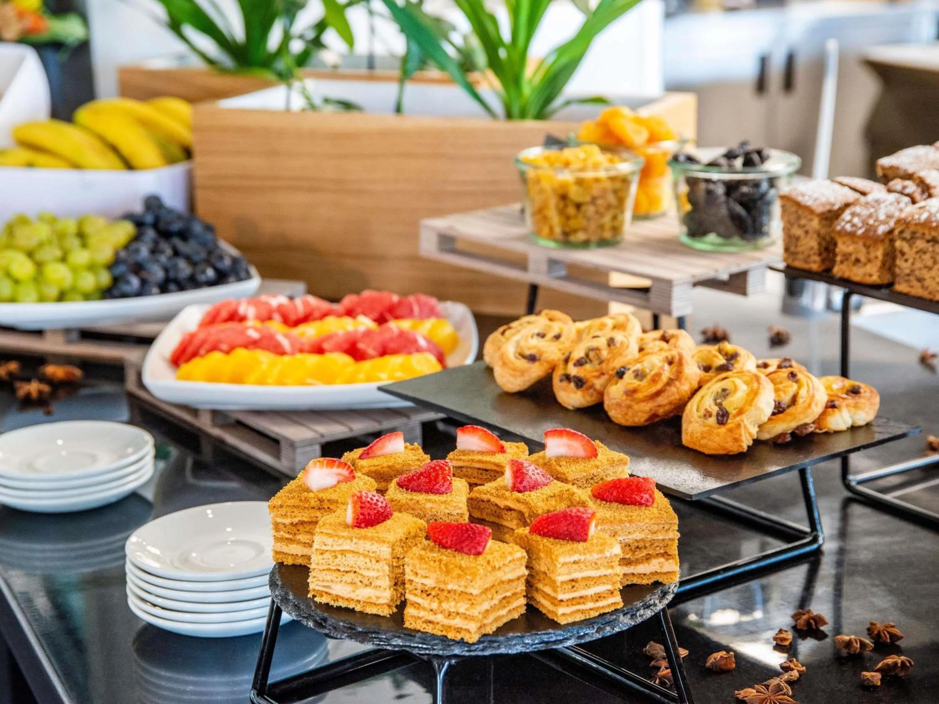 Restaurant/places to eat in ibis Tbilisi Airport