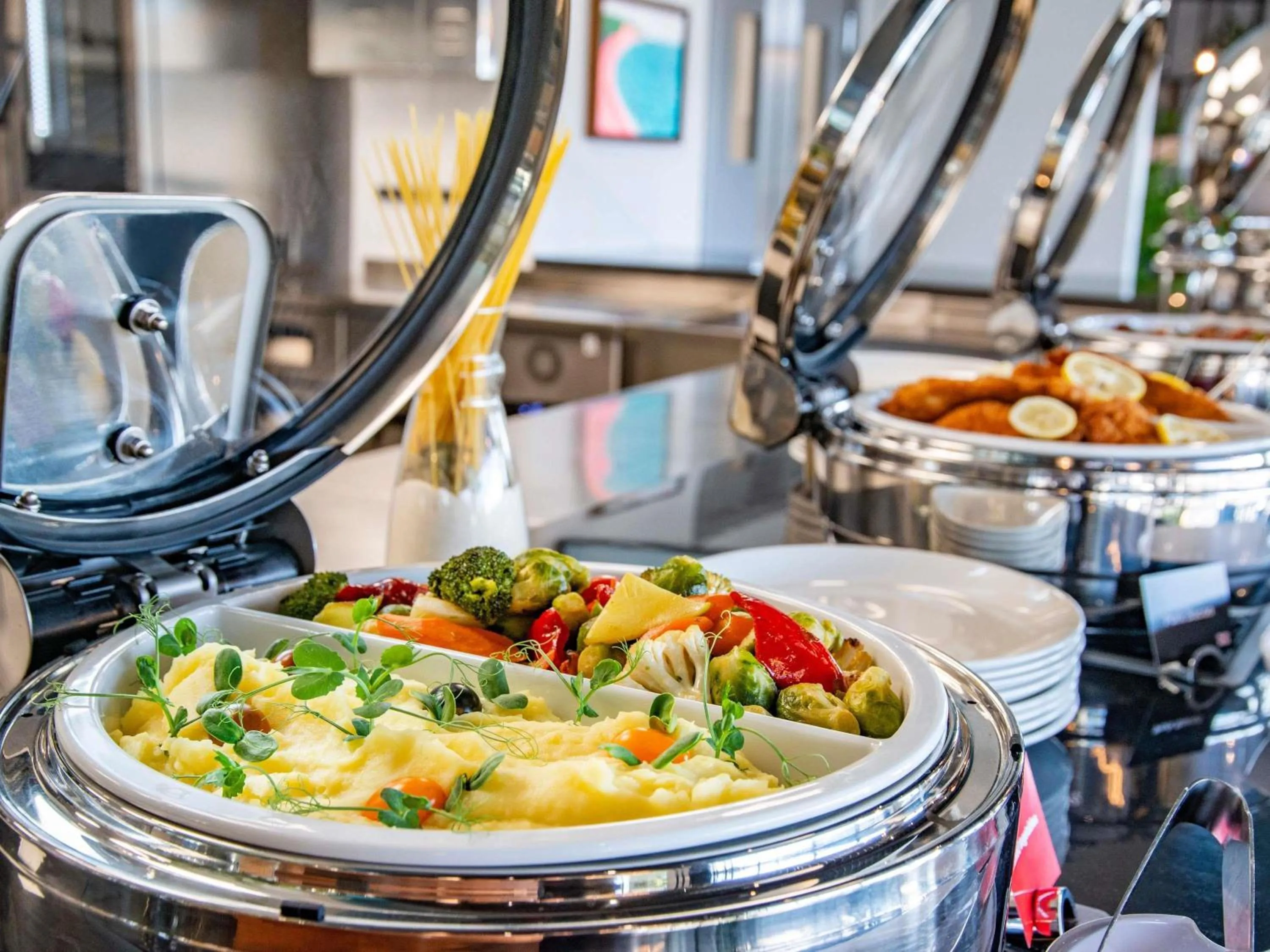 Restaurant/places to eat in ibis Tbilisi Airport