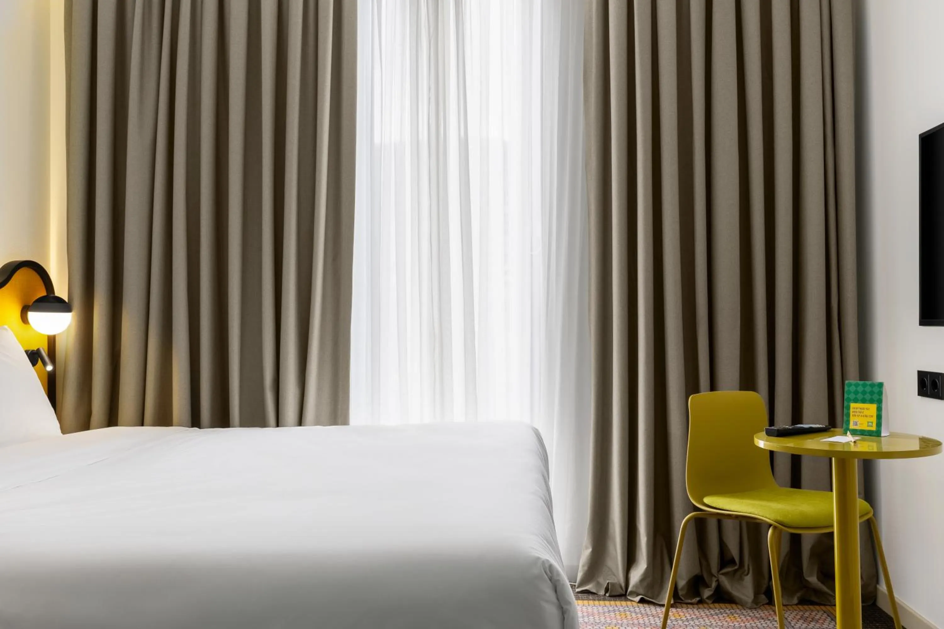 Bed in ibis Styles Old Tbilisi