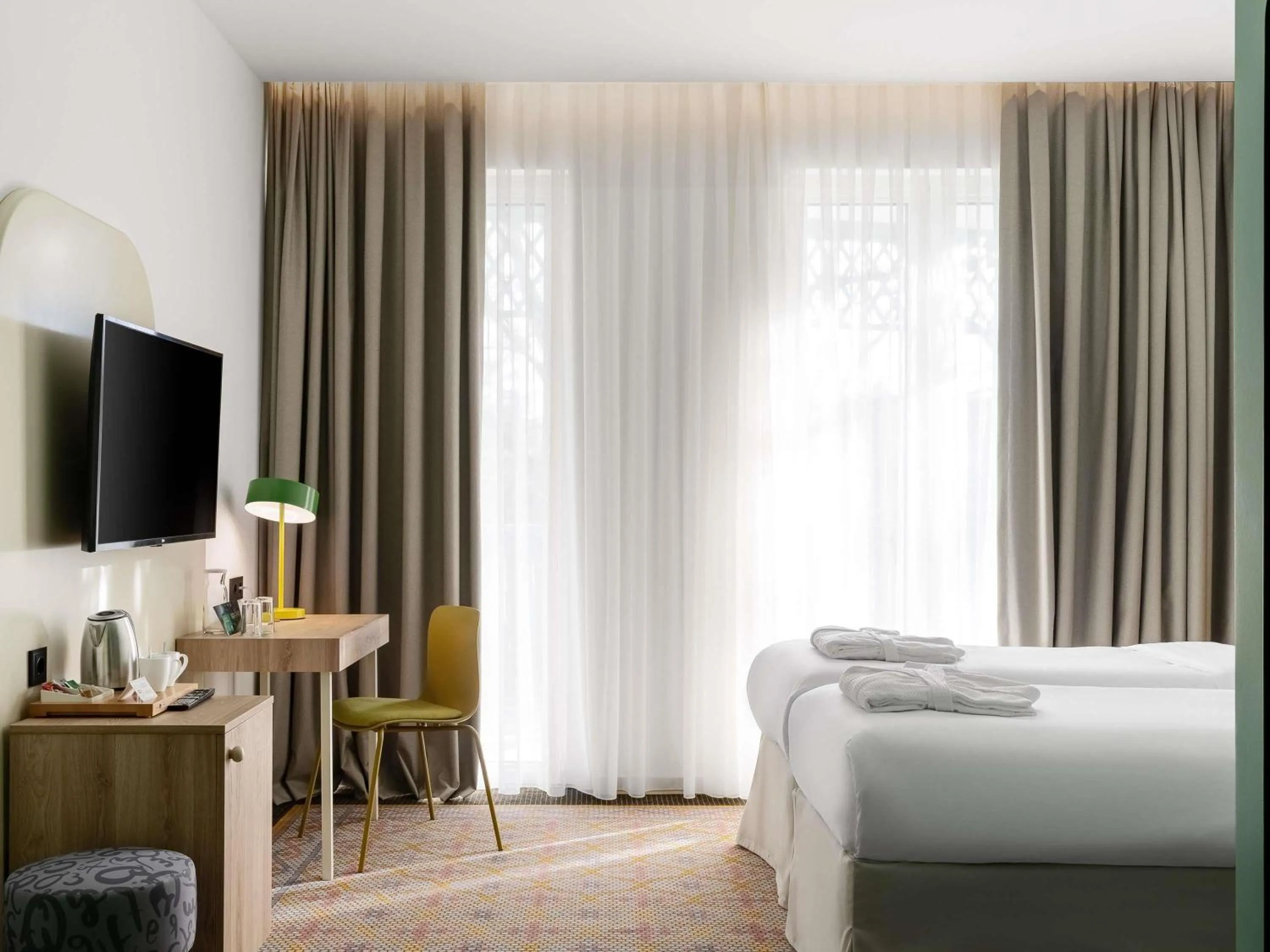 Bedroom, Bed in ibis Styles Old Tbilisi