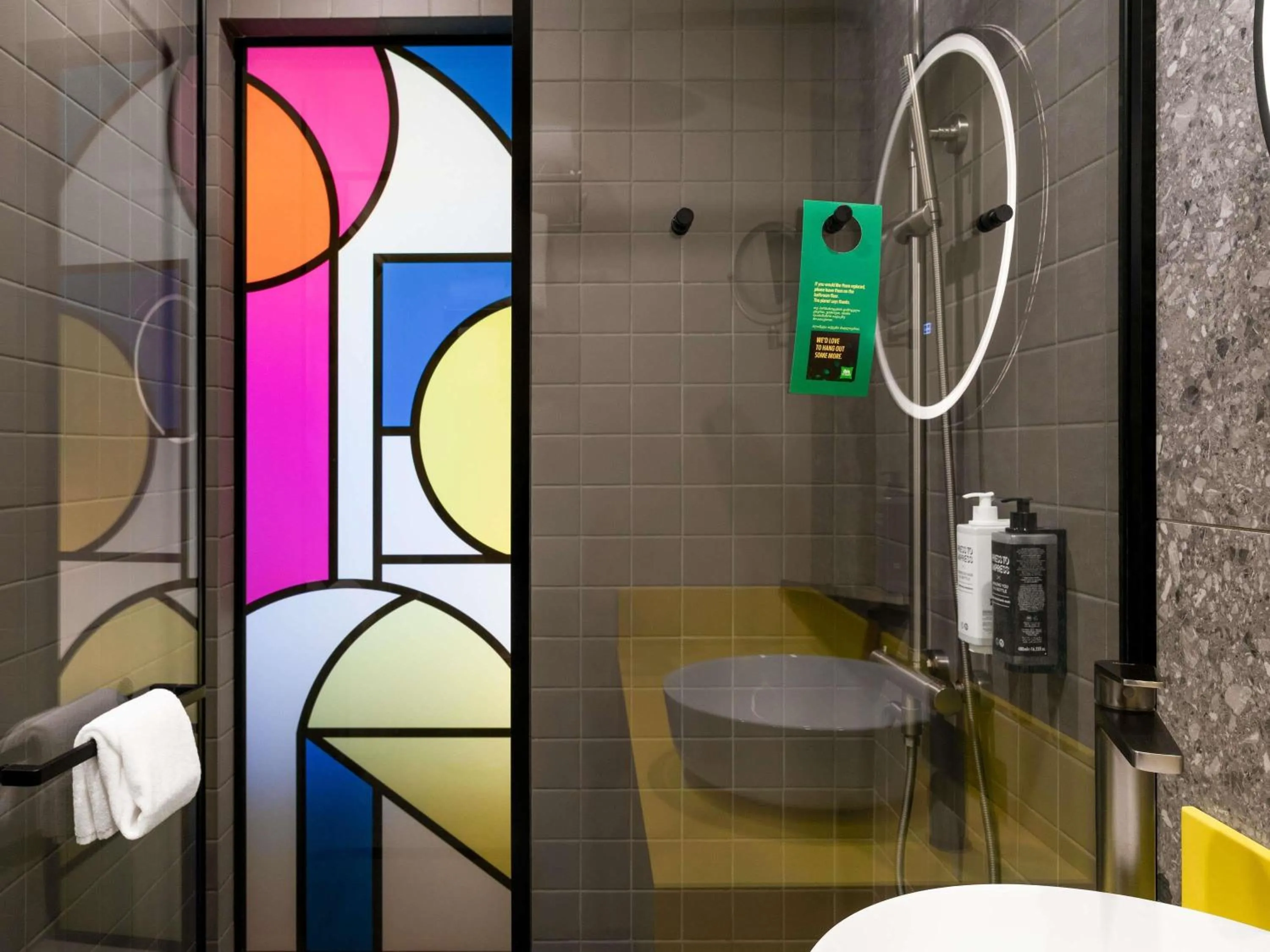 Bedroom in ibis Styles Old Tbilisi