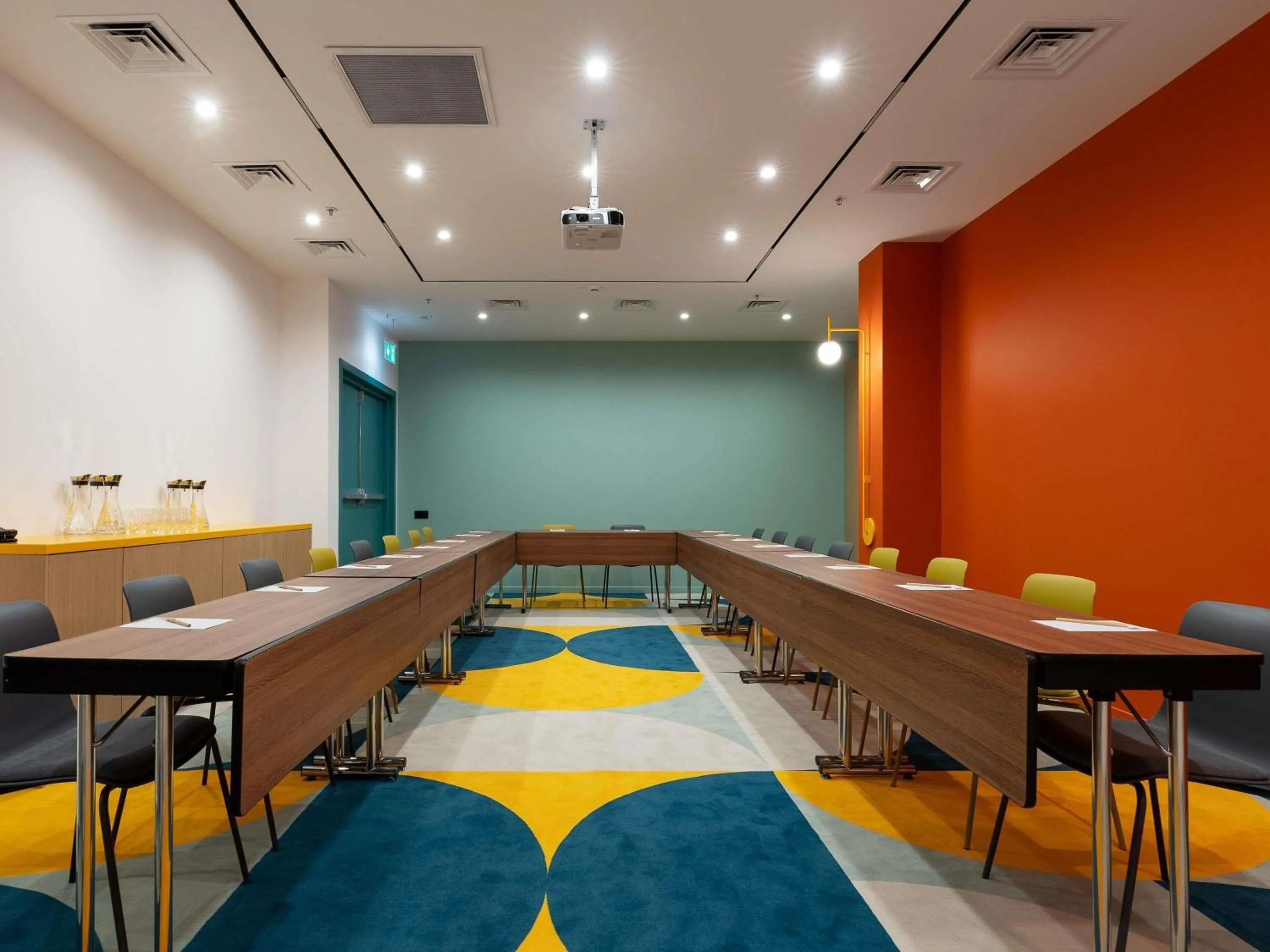 Meeting/conference room in ibis Styles Old Tbilisi