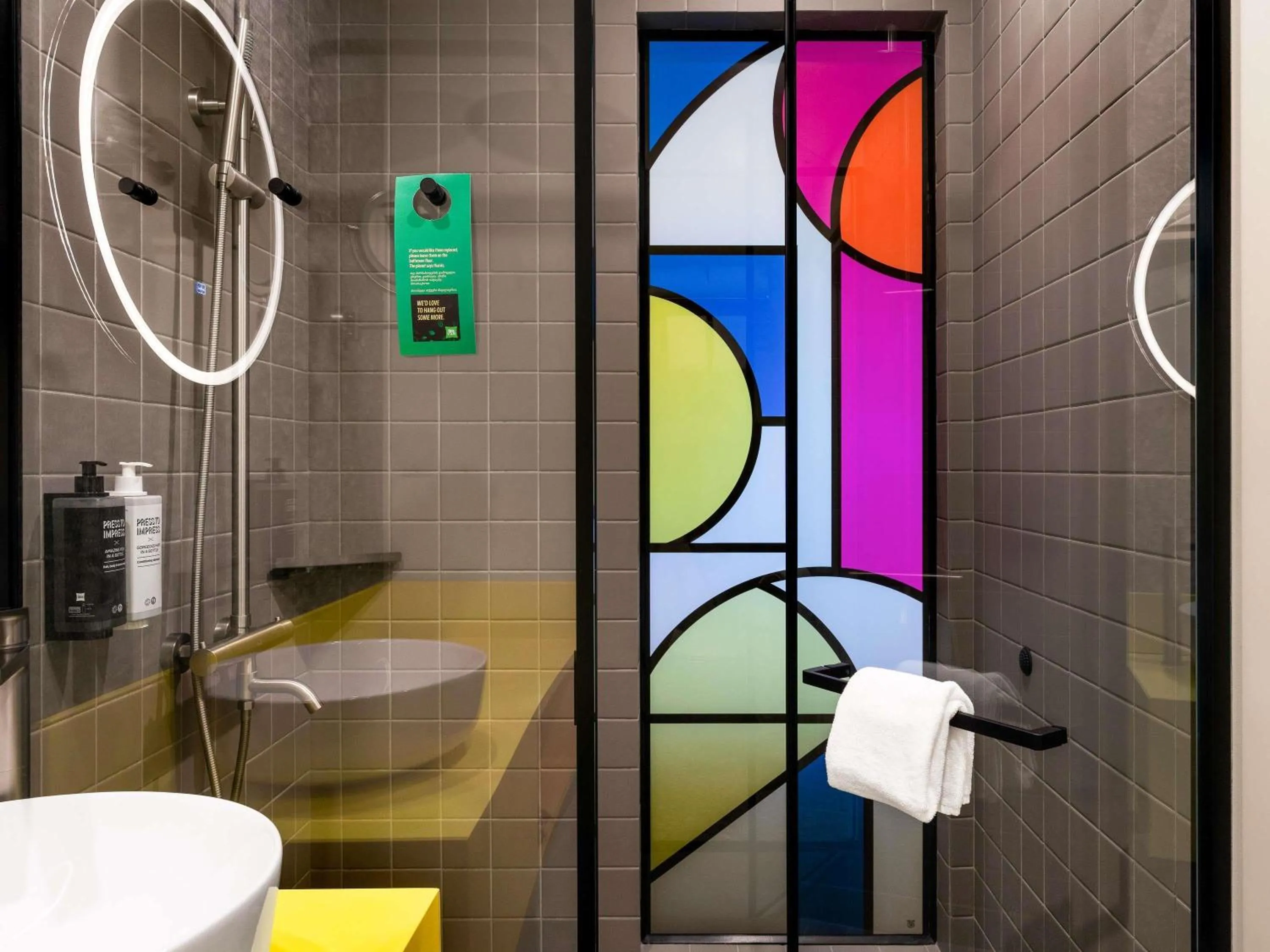 Bedroom in ibis Styles Old Tbilisi