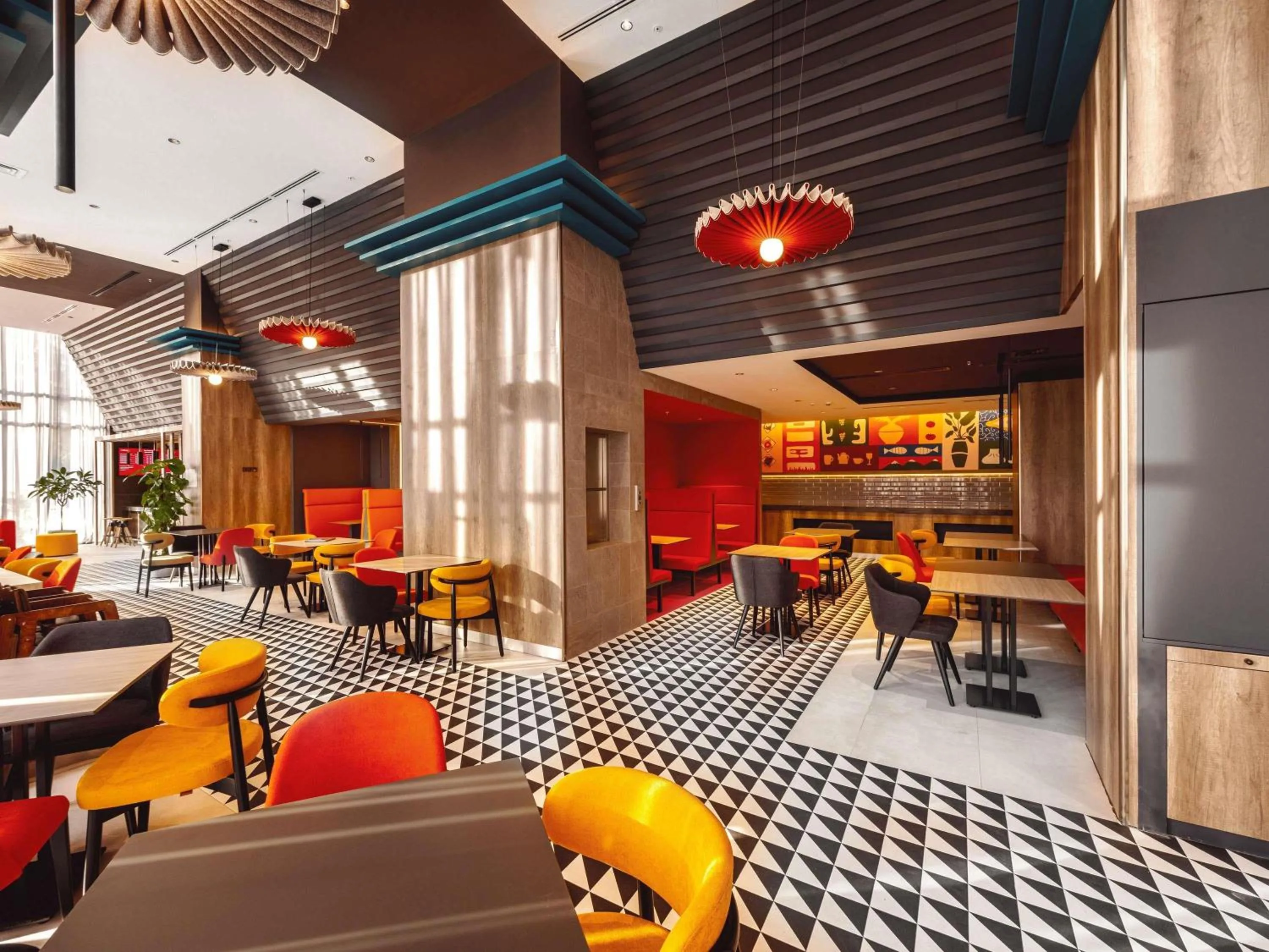 Restaurant/places to eat in ibis Tbilisi City