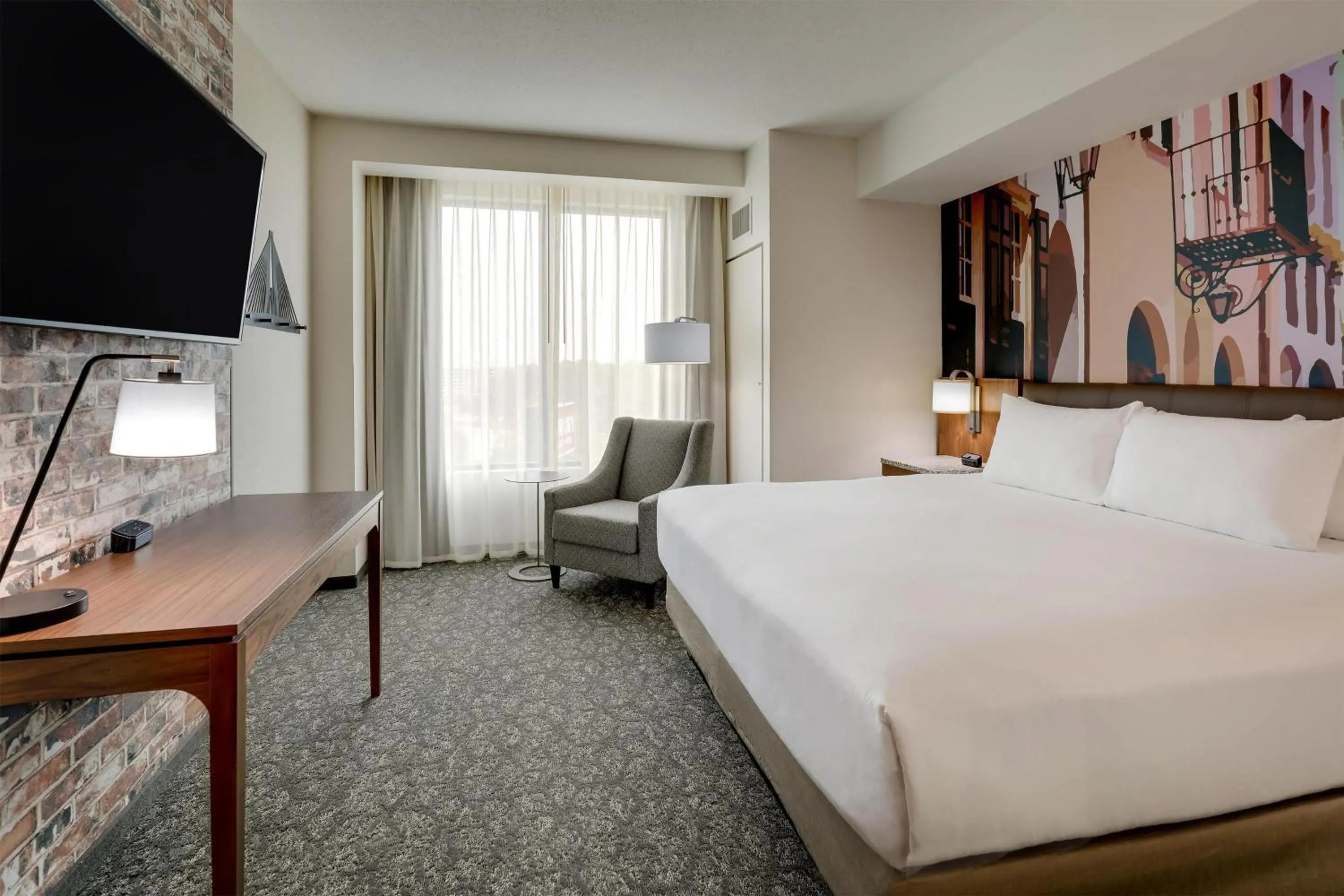 Bedroom, Bed in Drury Plaza Hotel North Charleston