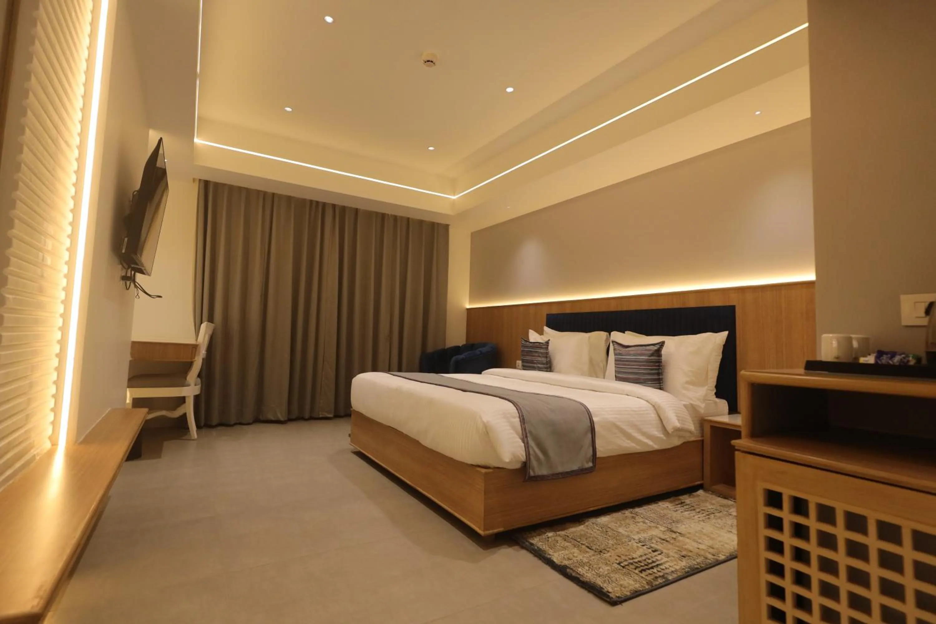 Bed in Sapphire Blue