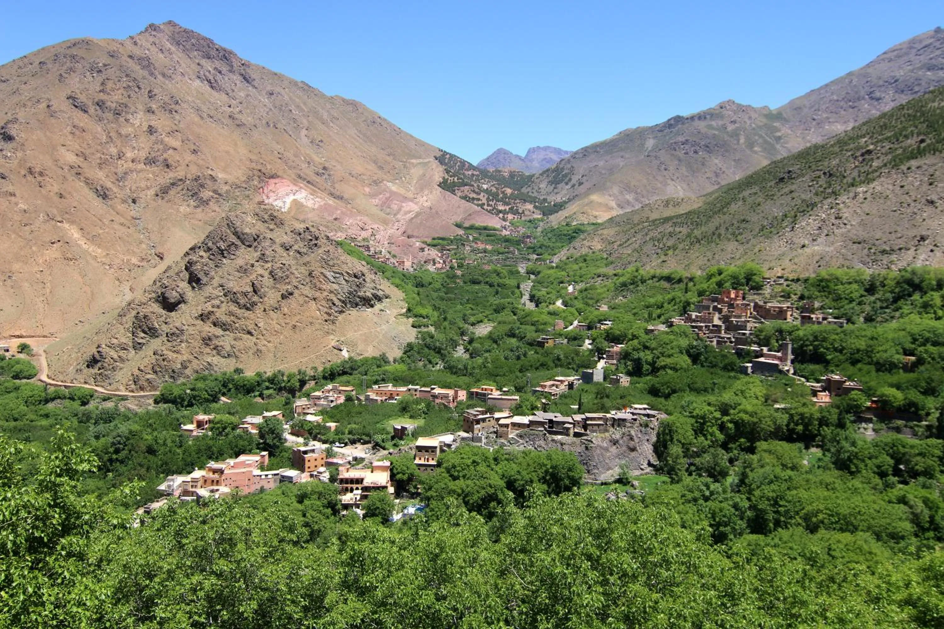 Mountain view in Atlas Prestige