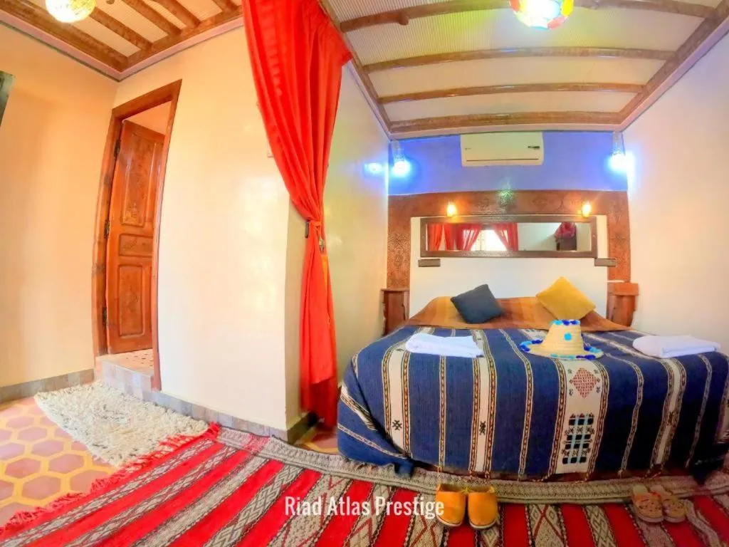 Bed in Atlas Prestige