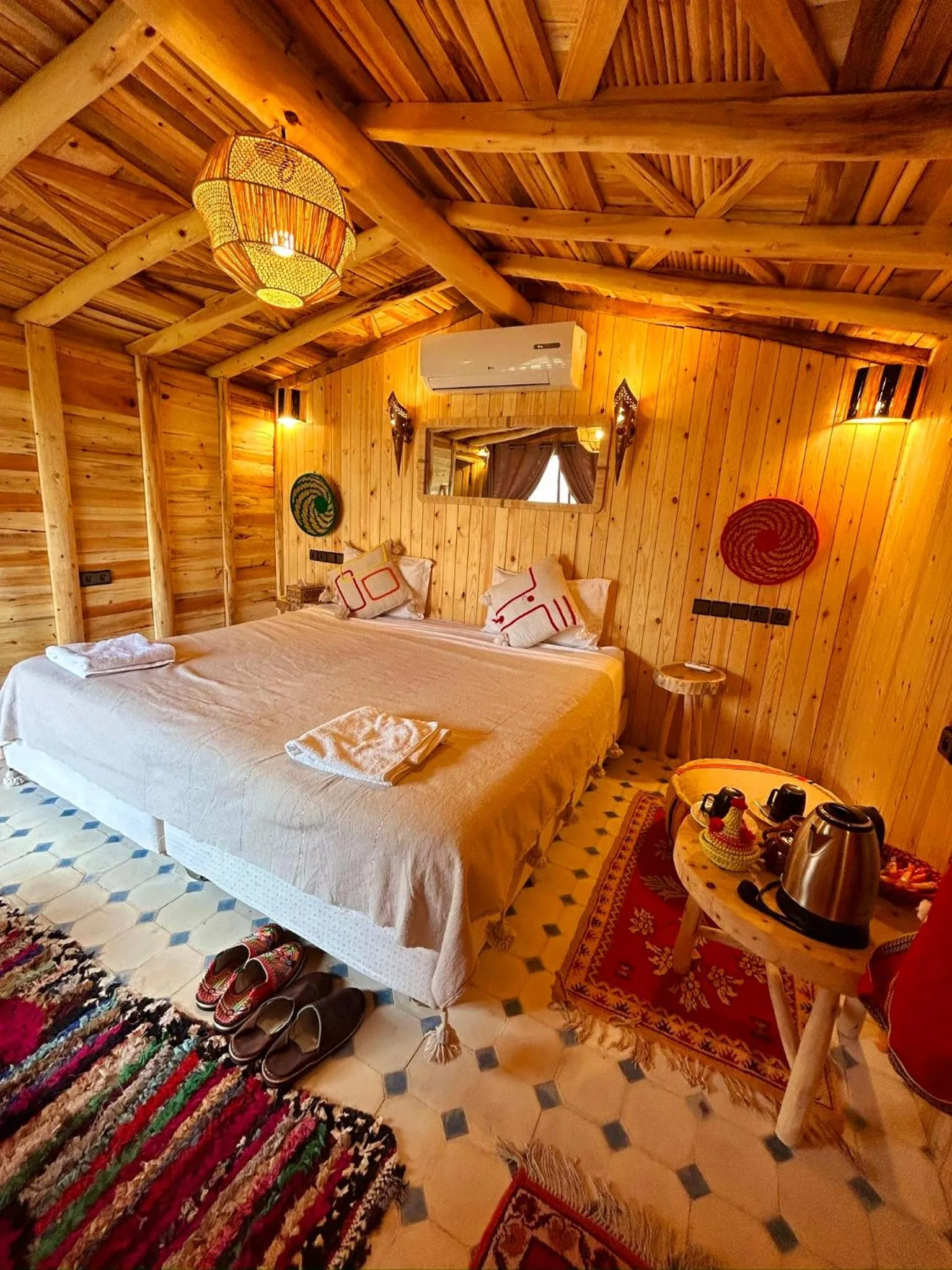 Bed in Atlas Prestige