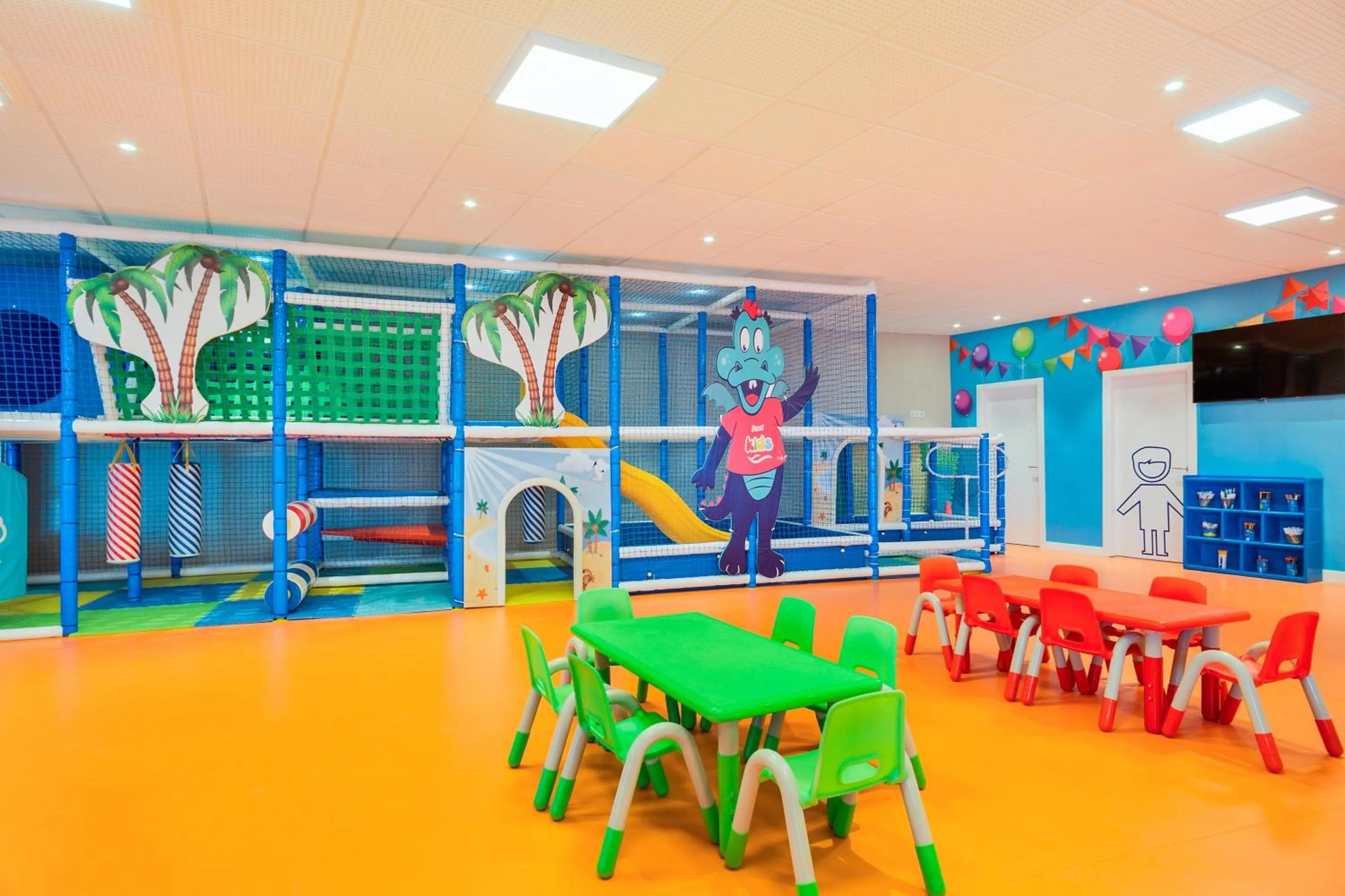 Kids's club in Hotel Best Negresco