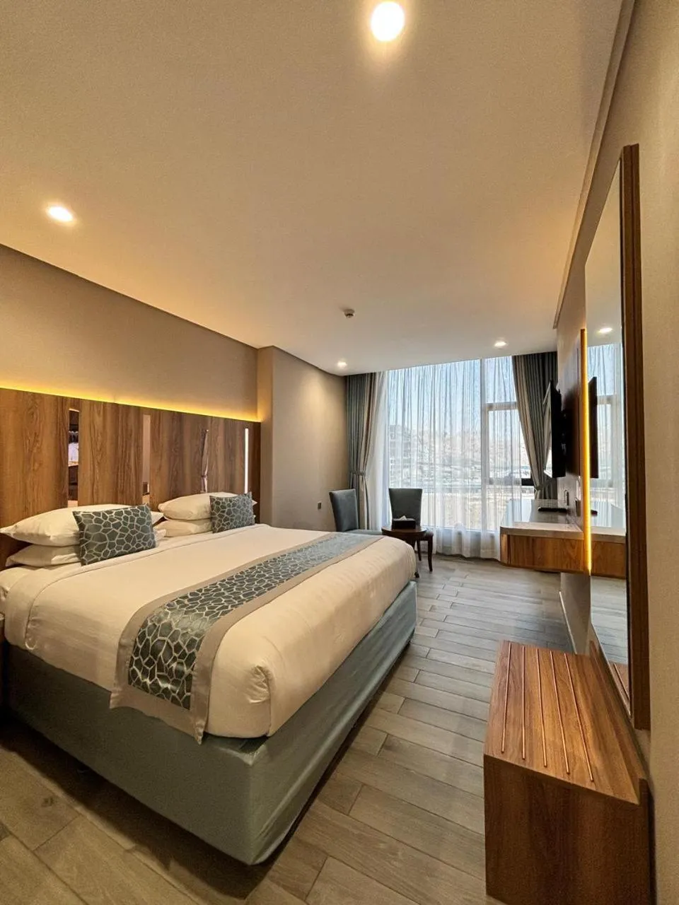 Photo of the whole room, Bed in Nasamat Makkah Hotel