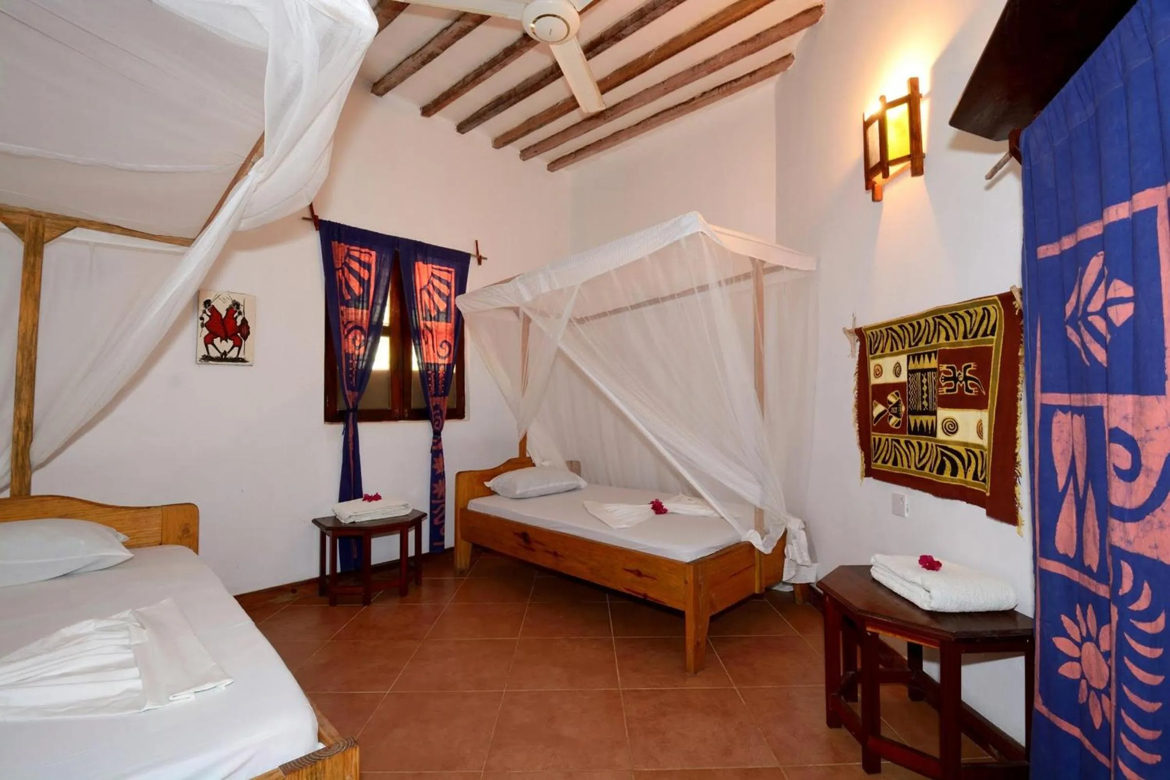 Bedroom, Bed in Kipepeo Lodge Zanzibar