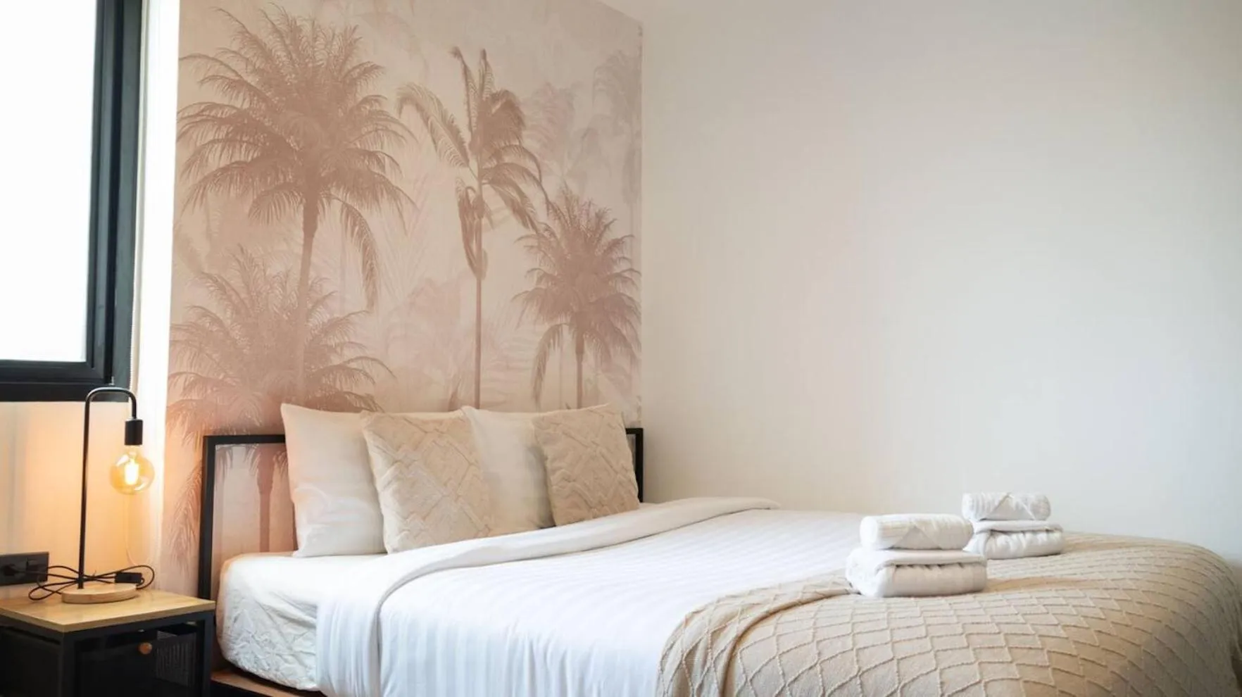 Bed in Mitsu Guesthouse