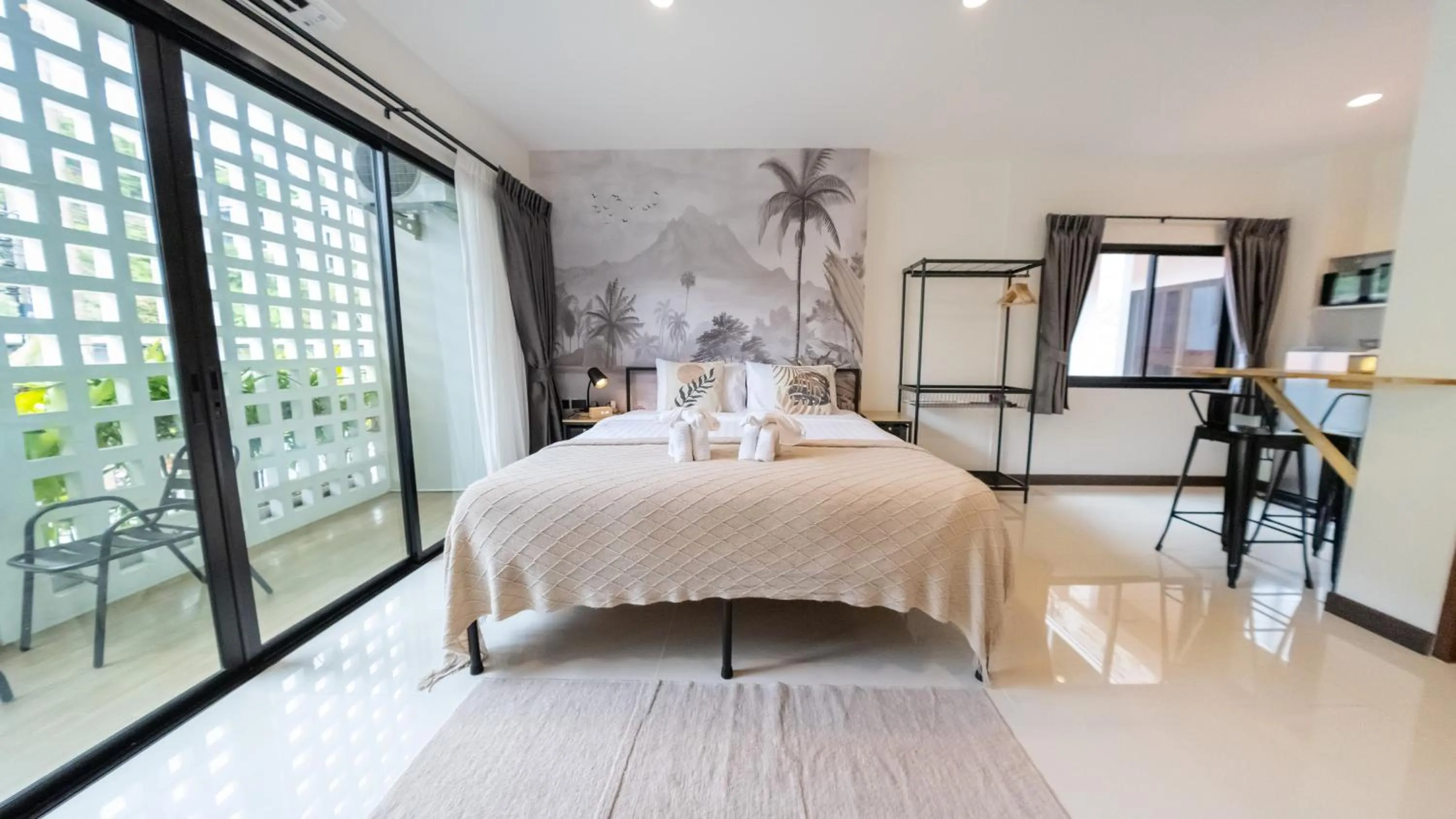 Bedroom, Bed in Mitsu Guesthouse