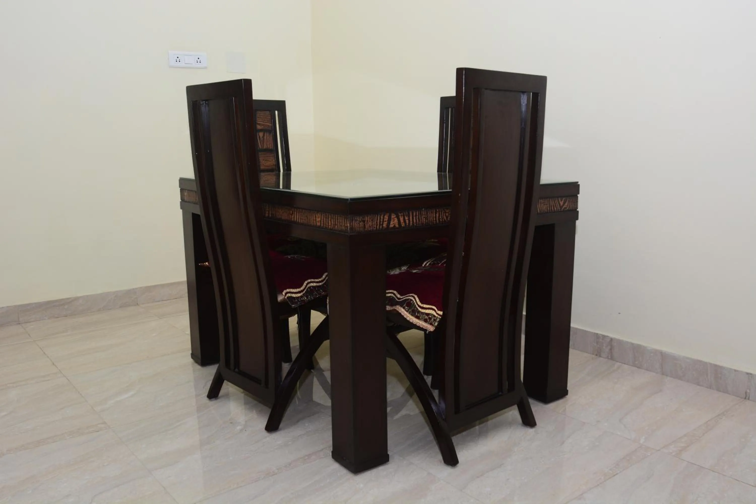 Dining area in Comfort Stay