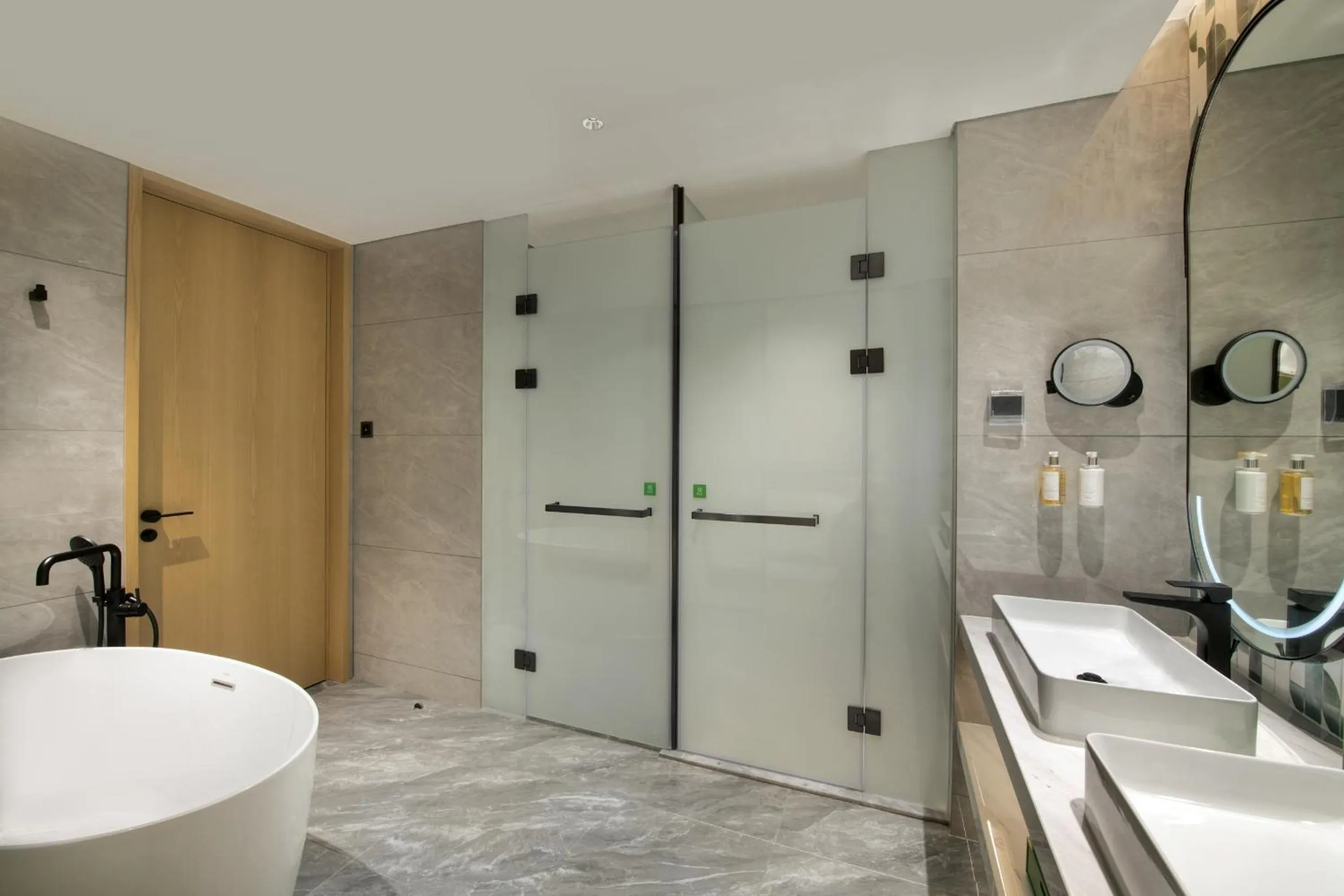 Shower in Holiday Inn Shenzhen Nanshan by IHG