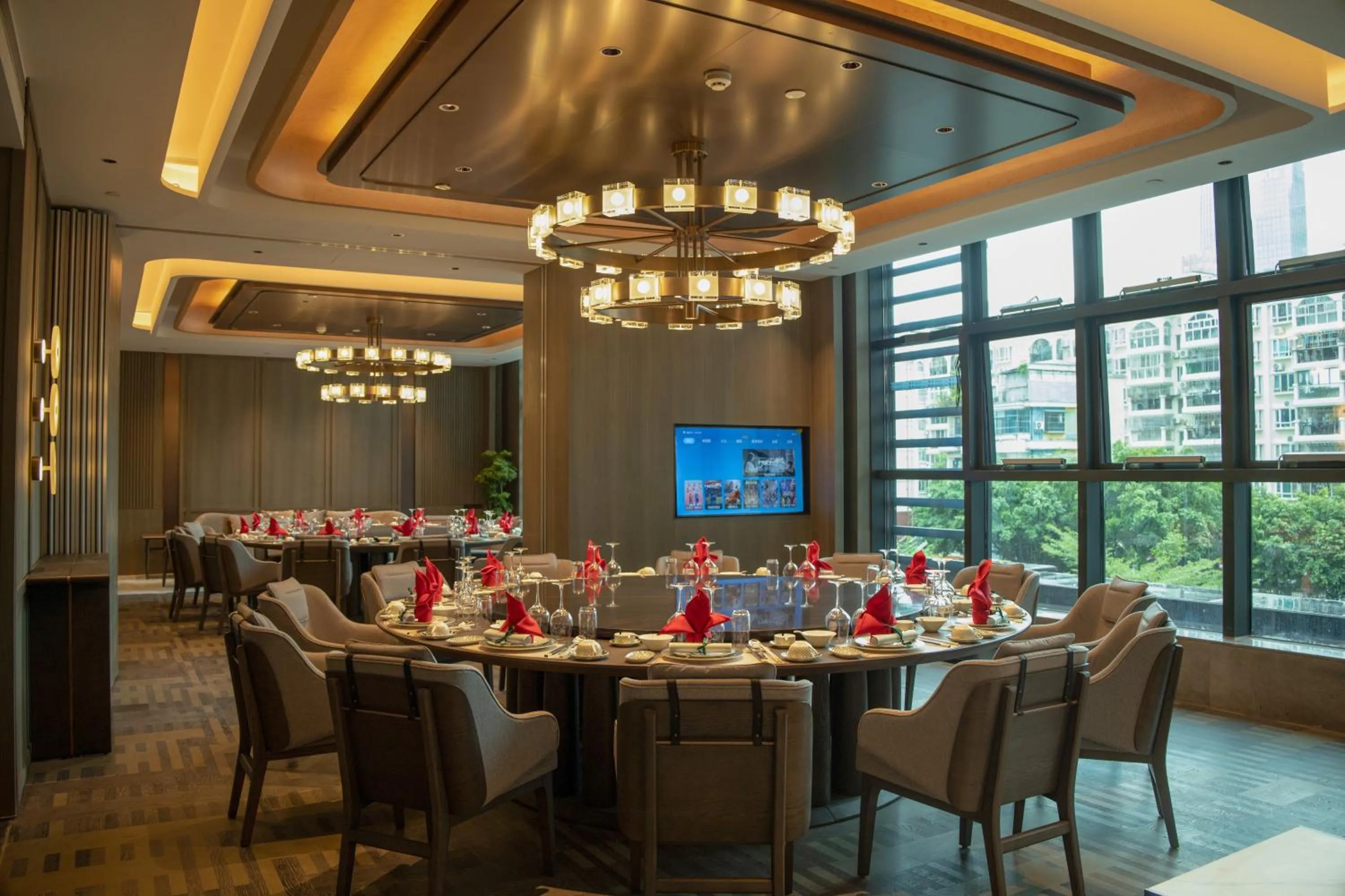 Restaurant/places to eat in Holiday Inn Shenzhen Nanshan by IHG